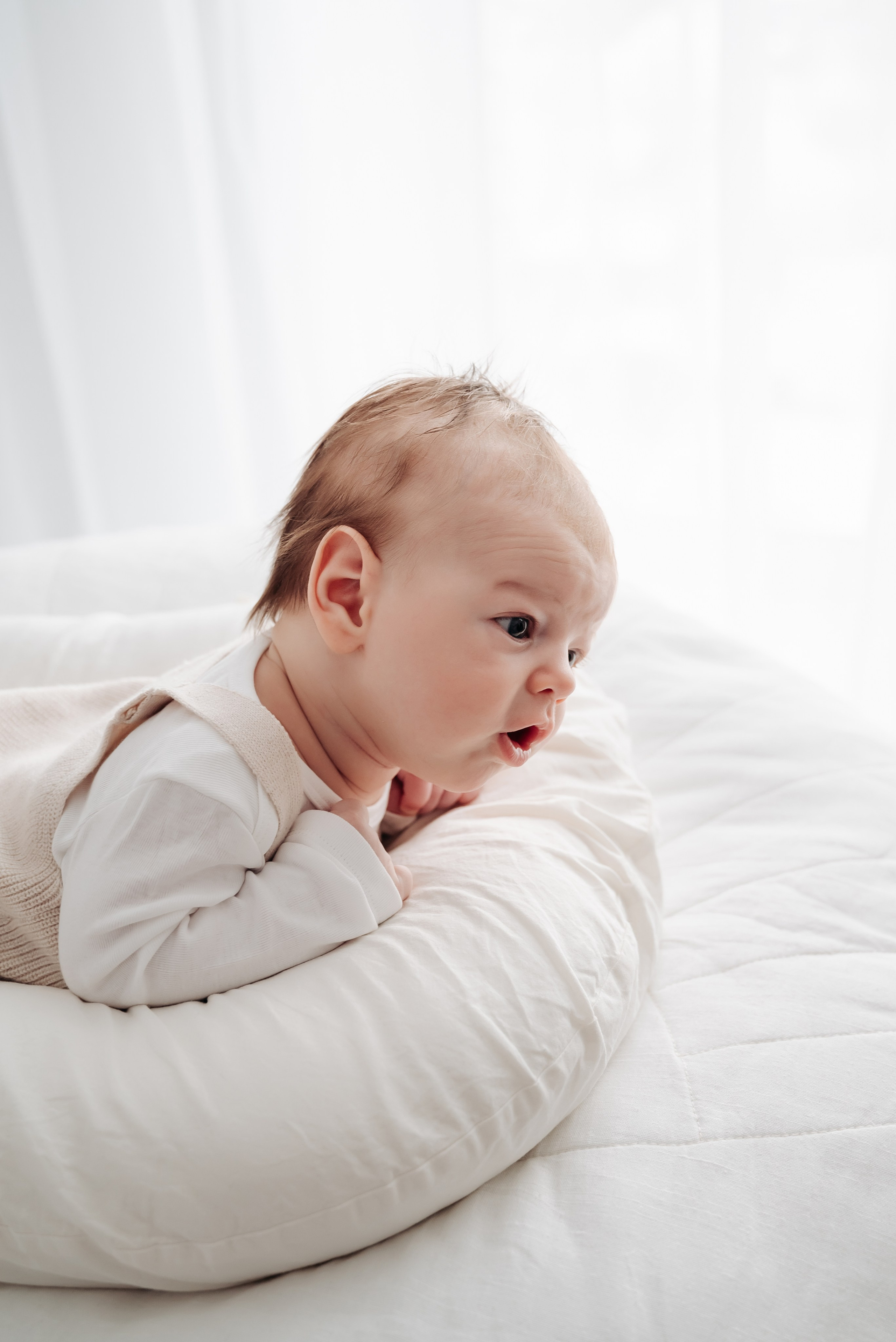 Newborn. Фотограф Татьяна Ульянова. Съёмка выписки из роддома, Таинства Крещения