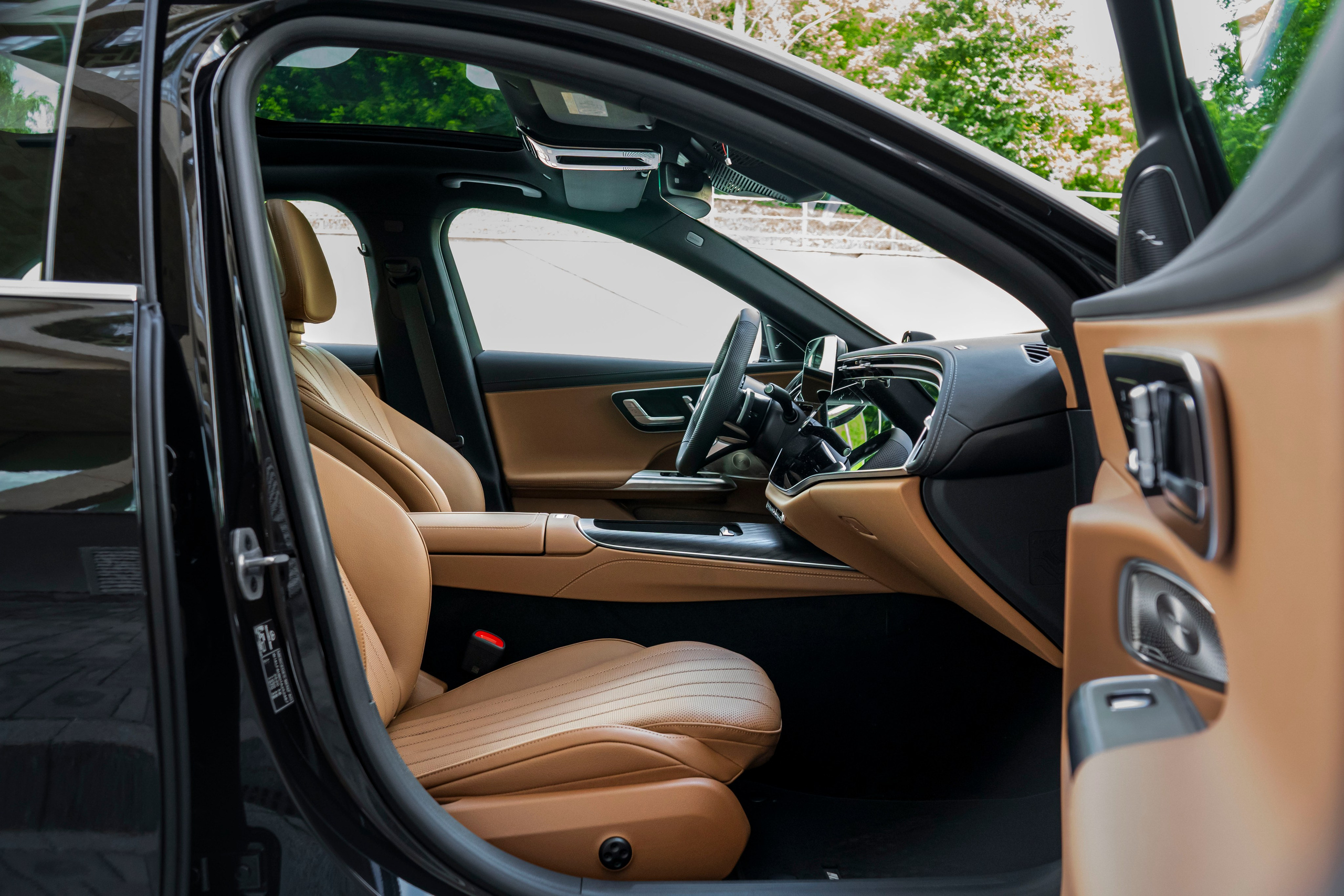 Mercedes-Benz E-class (E300). Автомобильный фотограф Ногинск Денис Городок