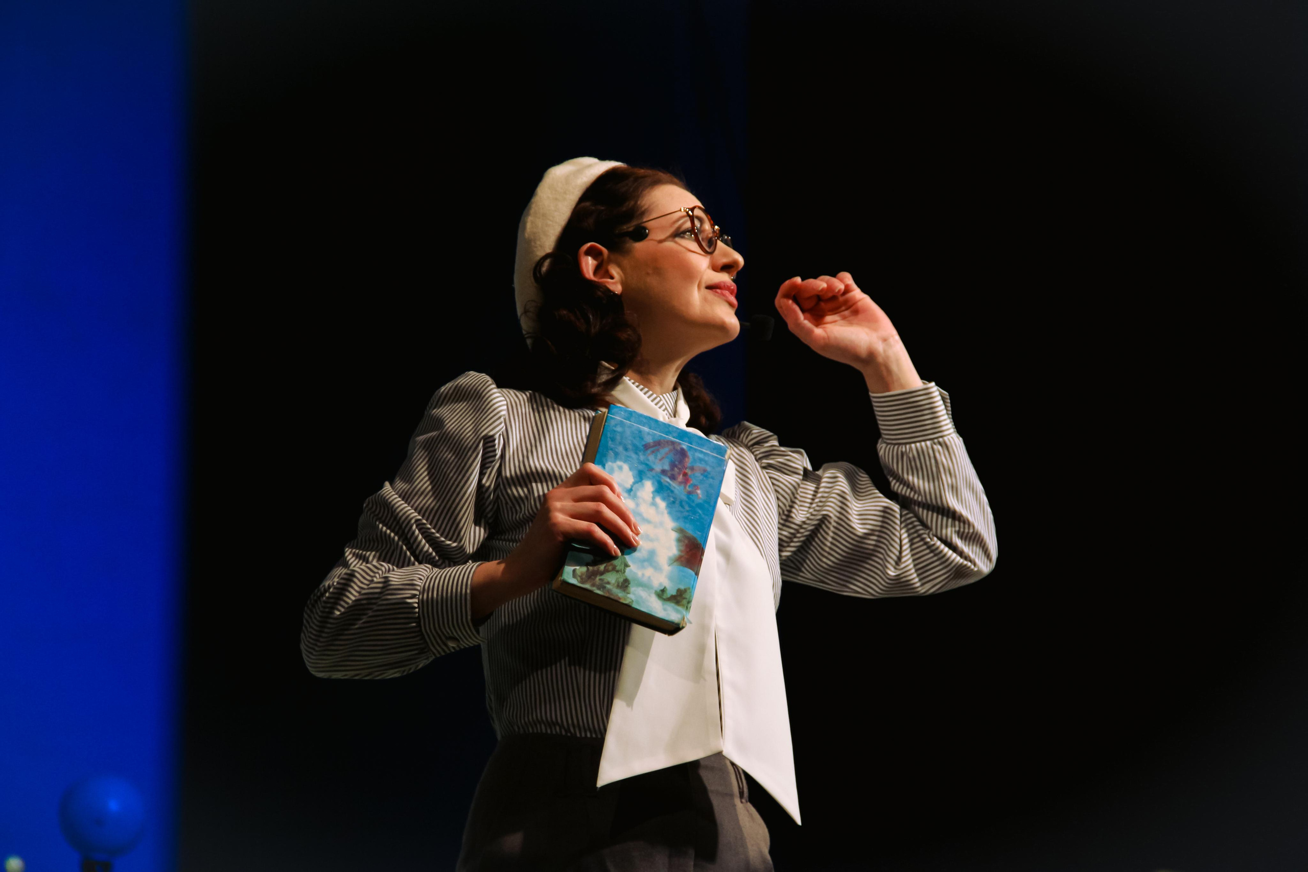 Спектакль «Старые песни о главном-2». Главная