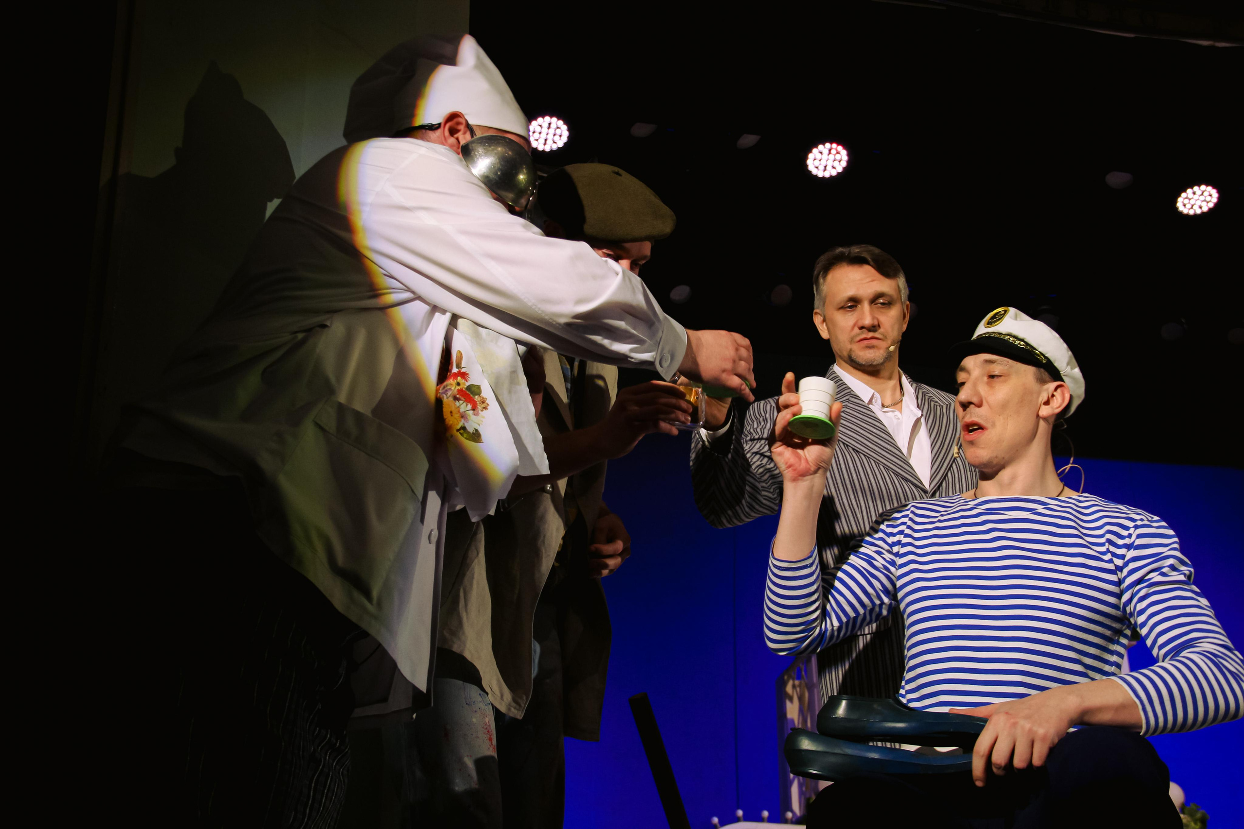 Спектакль «Старые песни о главном-2». Главная