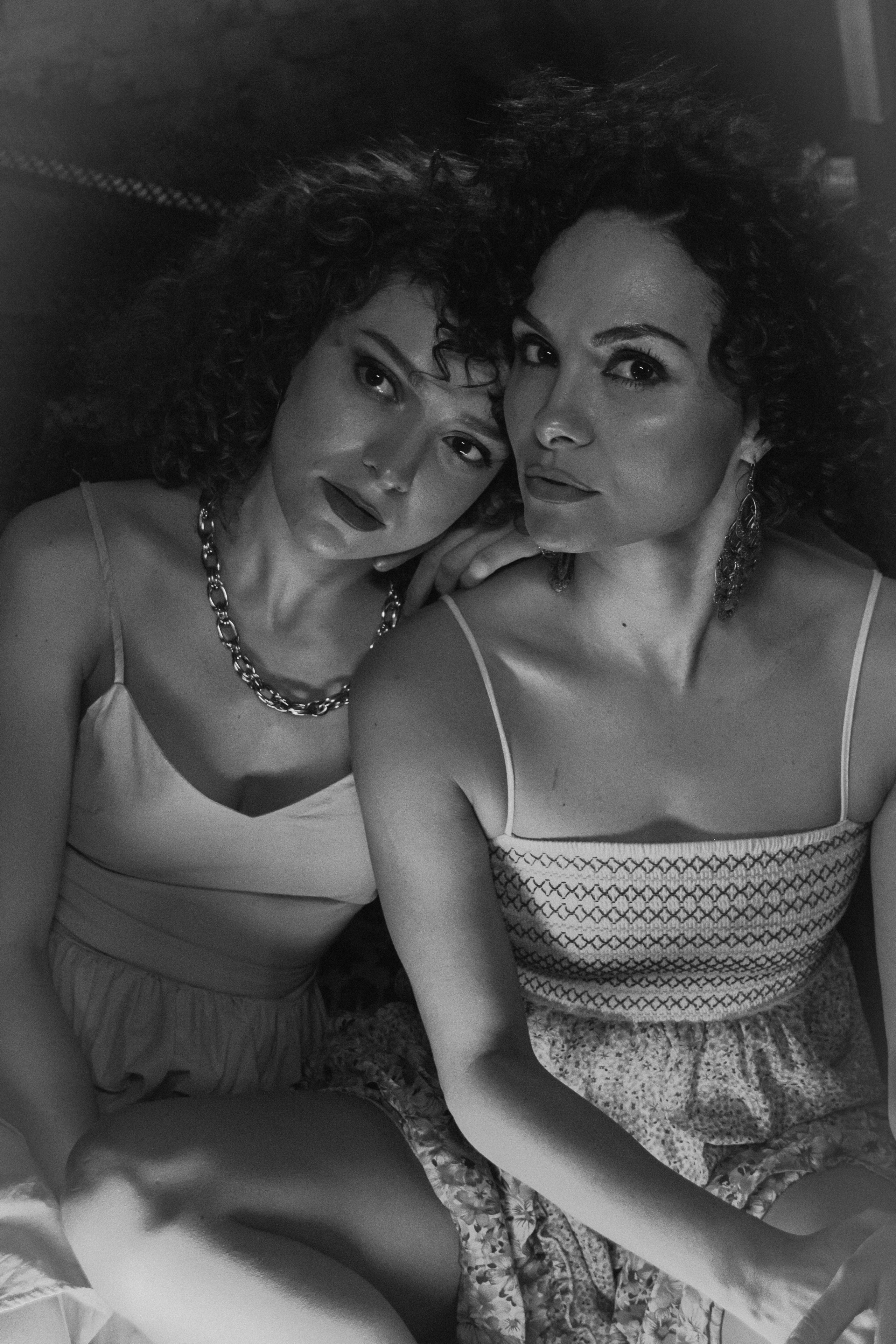 Виолетта и Аня. Главная