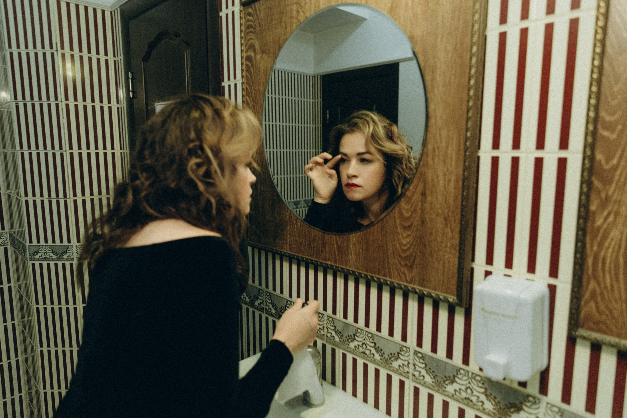 Аня с макарошками