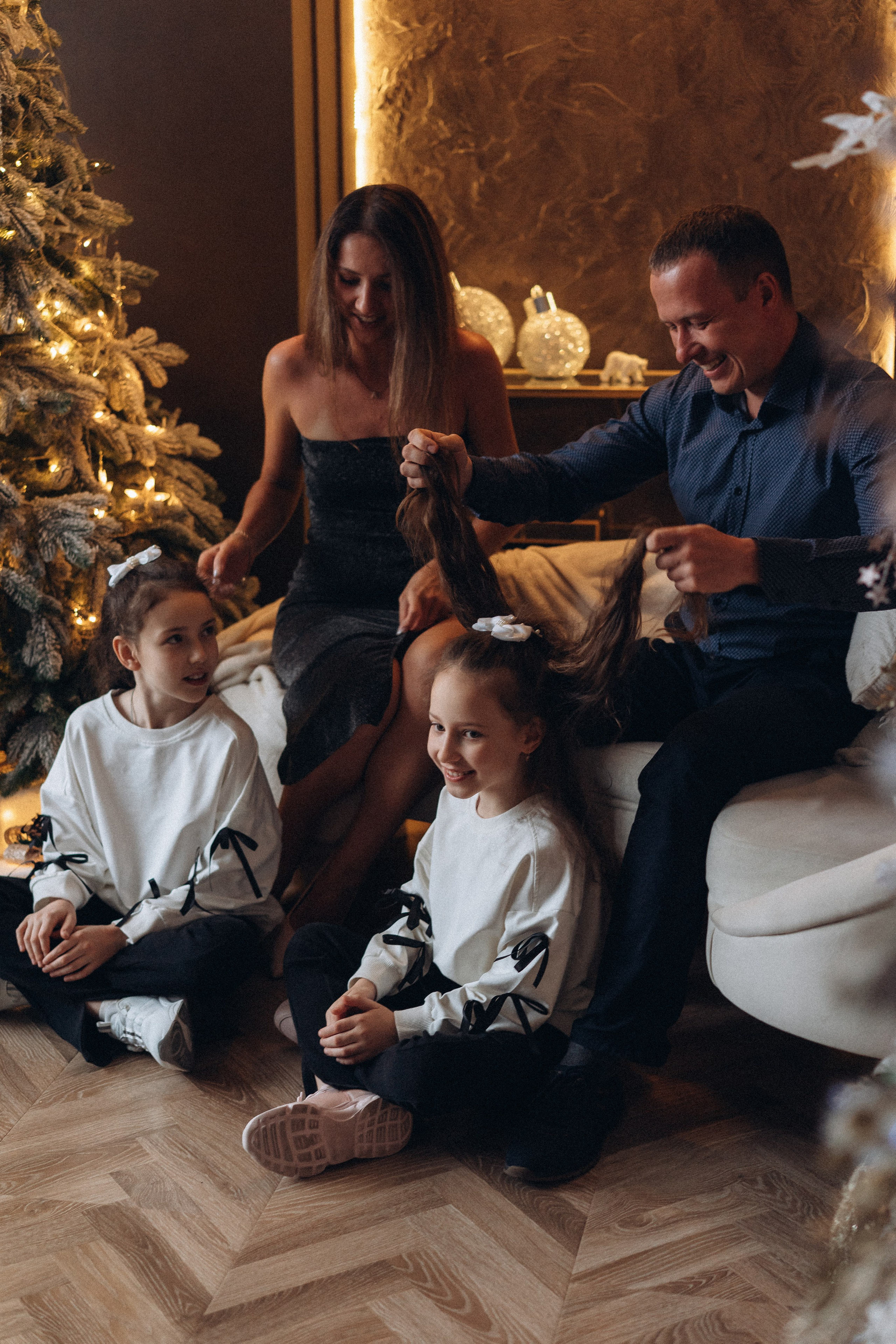 Семейная съемка в студии. Фотограф Екатеринбург Кокшарова Александра