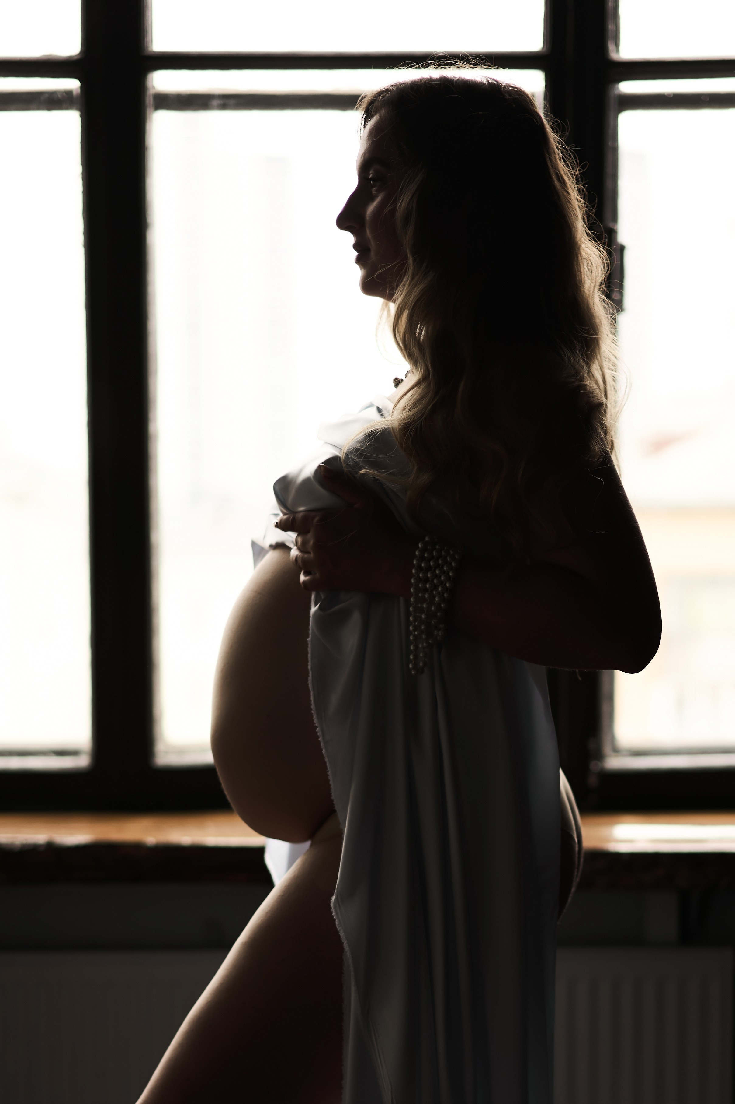 Беременная в ткани фотосессия 30 минут. Фотограф Екатеринбург Кокшарова Александра