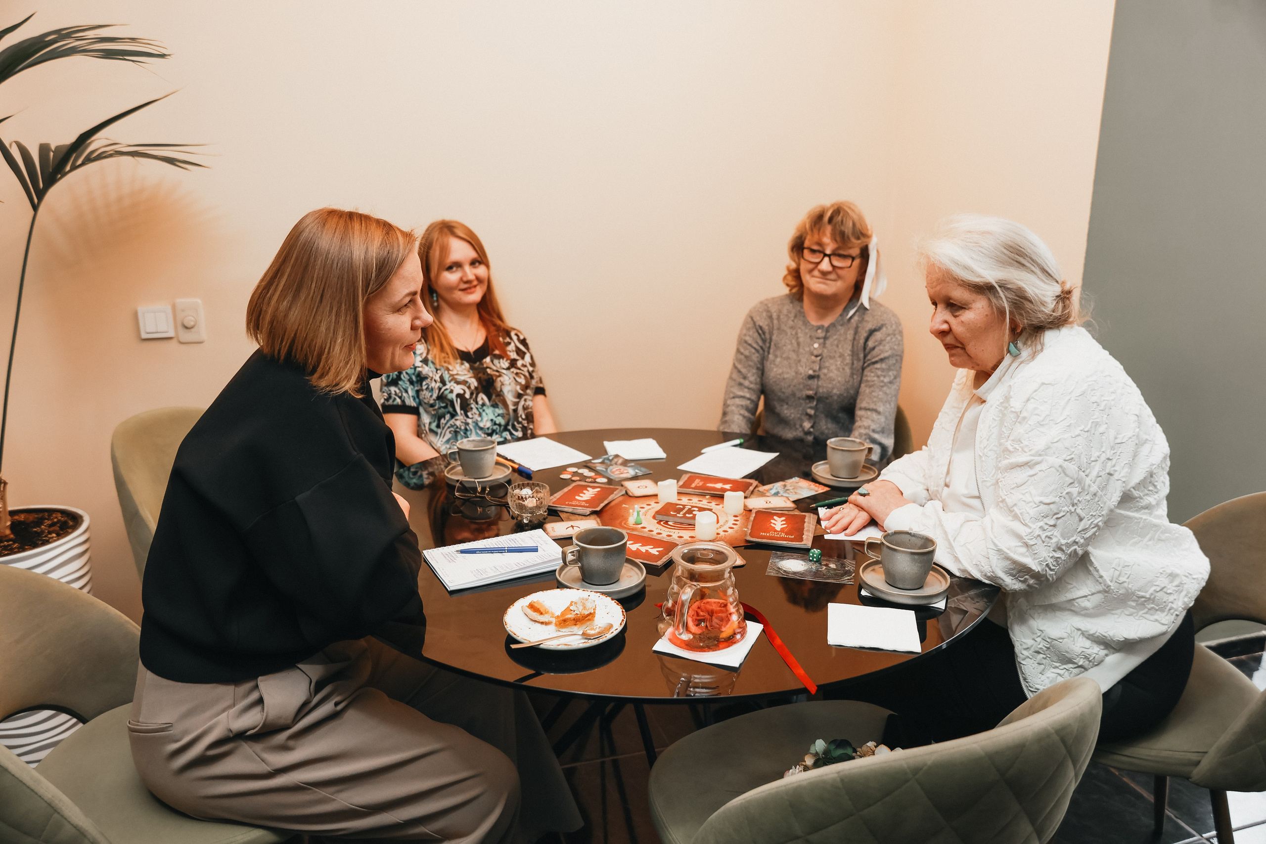 Трансформационная игра «Переходы». Фотограф Воронеж, Новая Усмань Мария Бублик