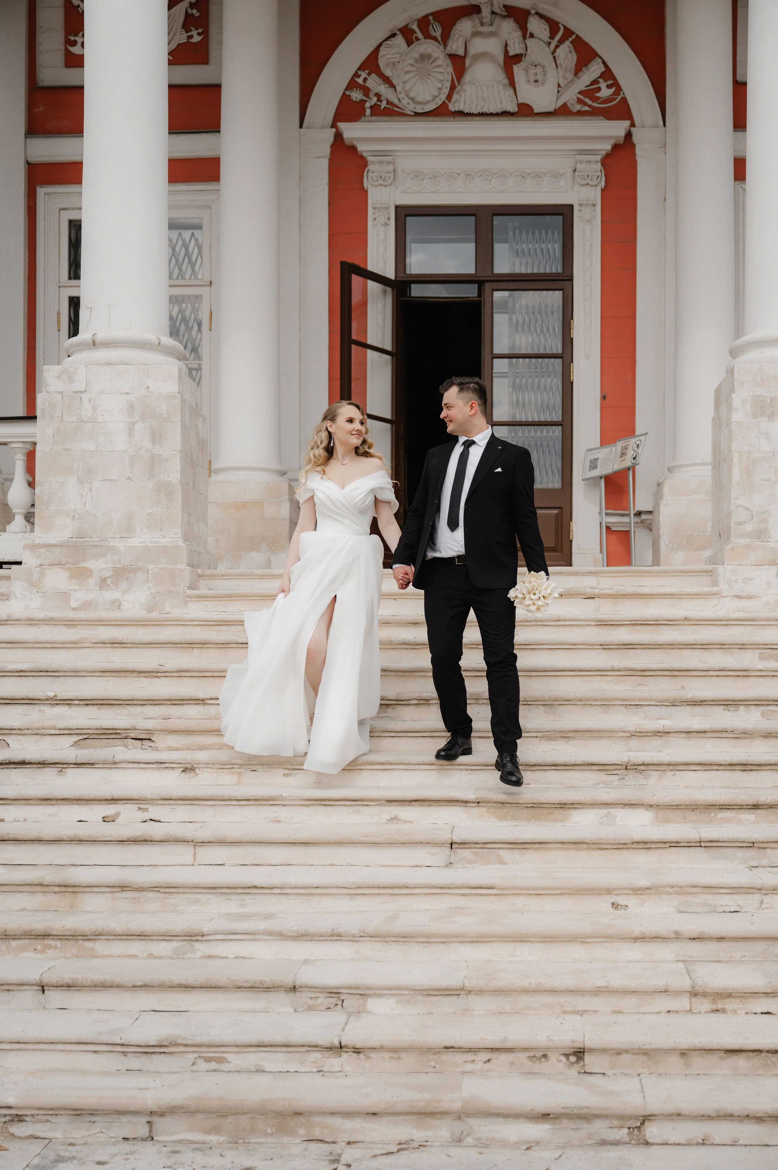 Илья и Ольга.Кусково. Свадебный фотограф Раменское-Москва