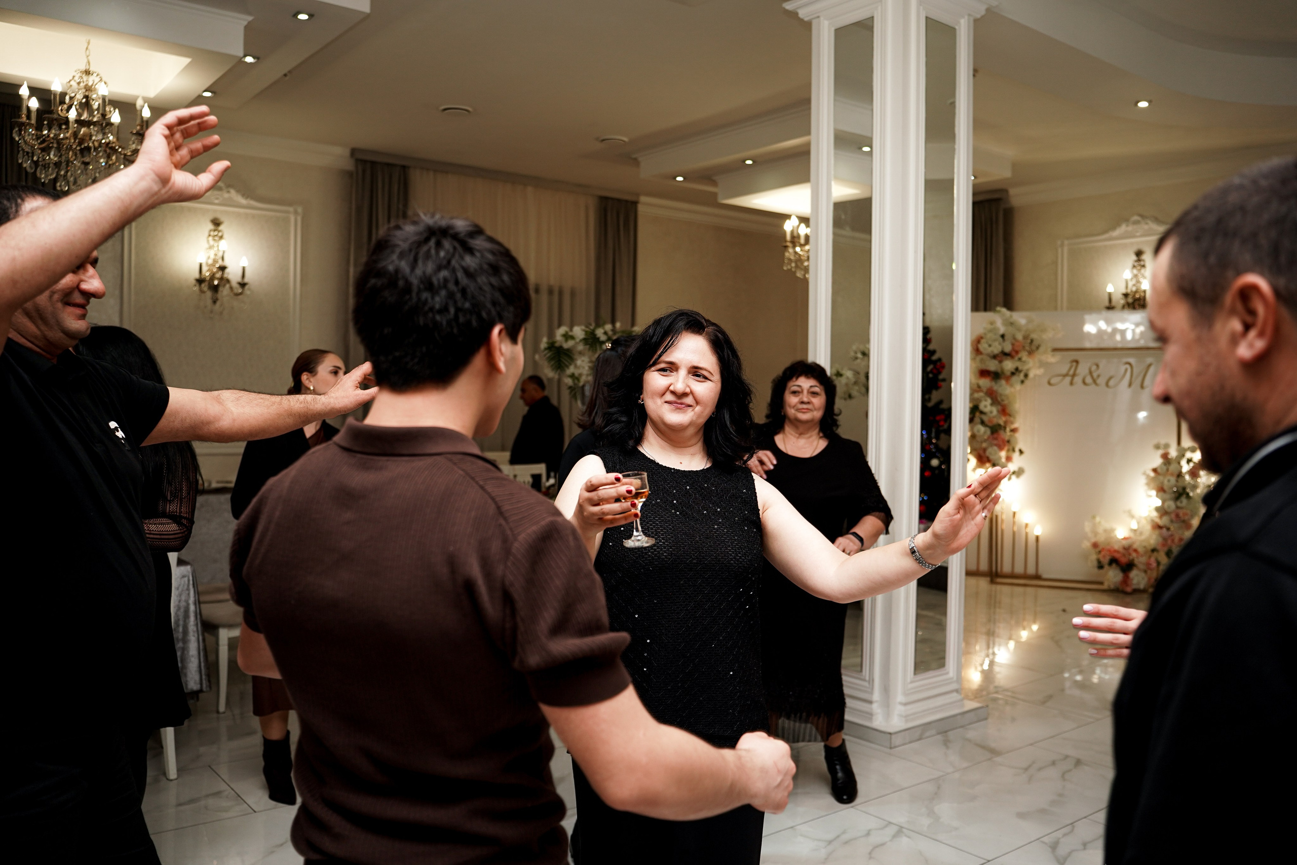 Сватовство. Свадебный фотограф в Ростове-на-Дону. Таинство Крещения и Венчания, семейные фотосессии. Алёна Чёботова