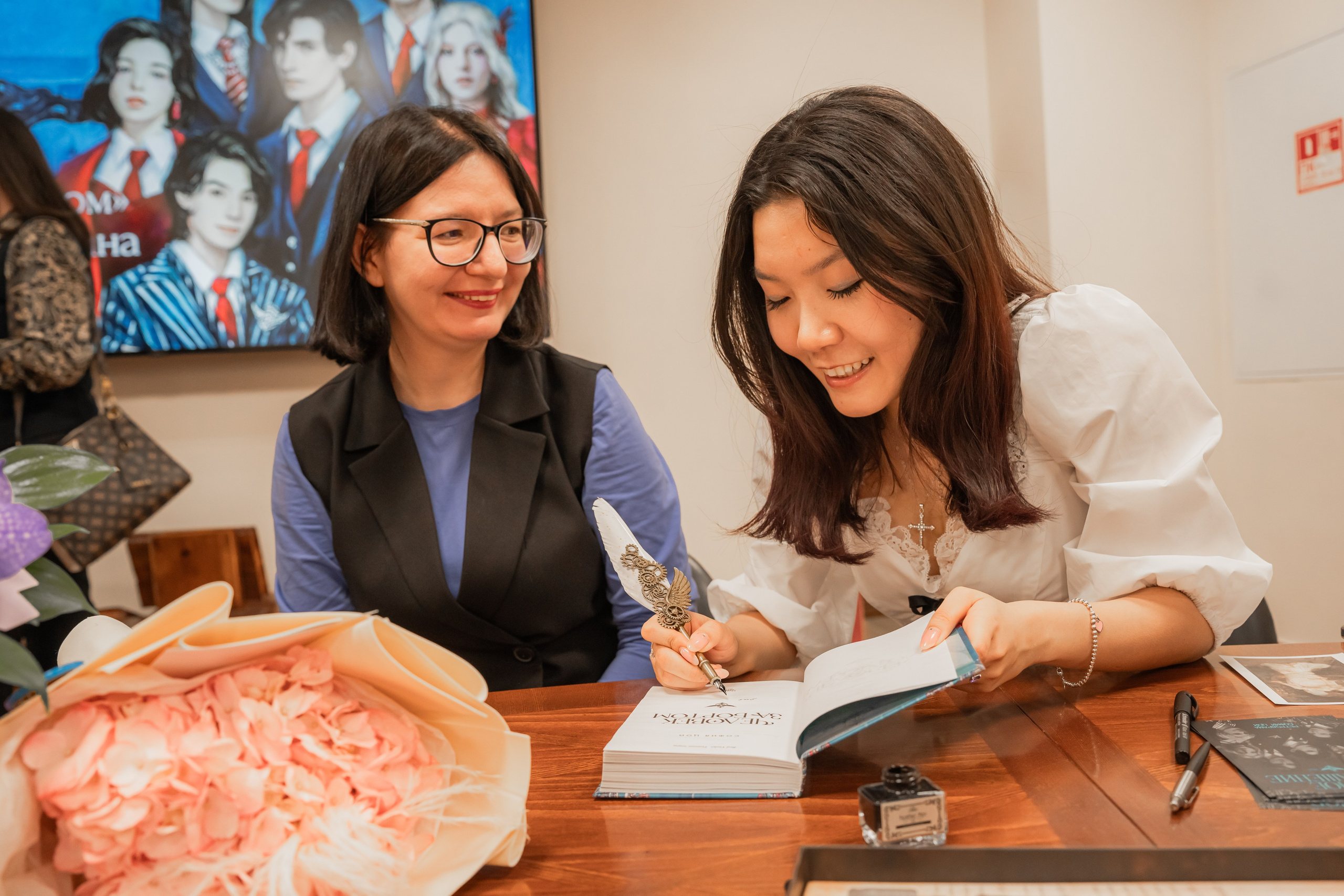 Презентация книги «Человек за бортом», автор София Цой. Репортажный фотограф Анастасия Рубцова