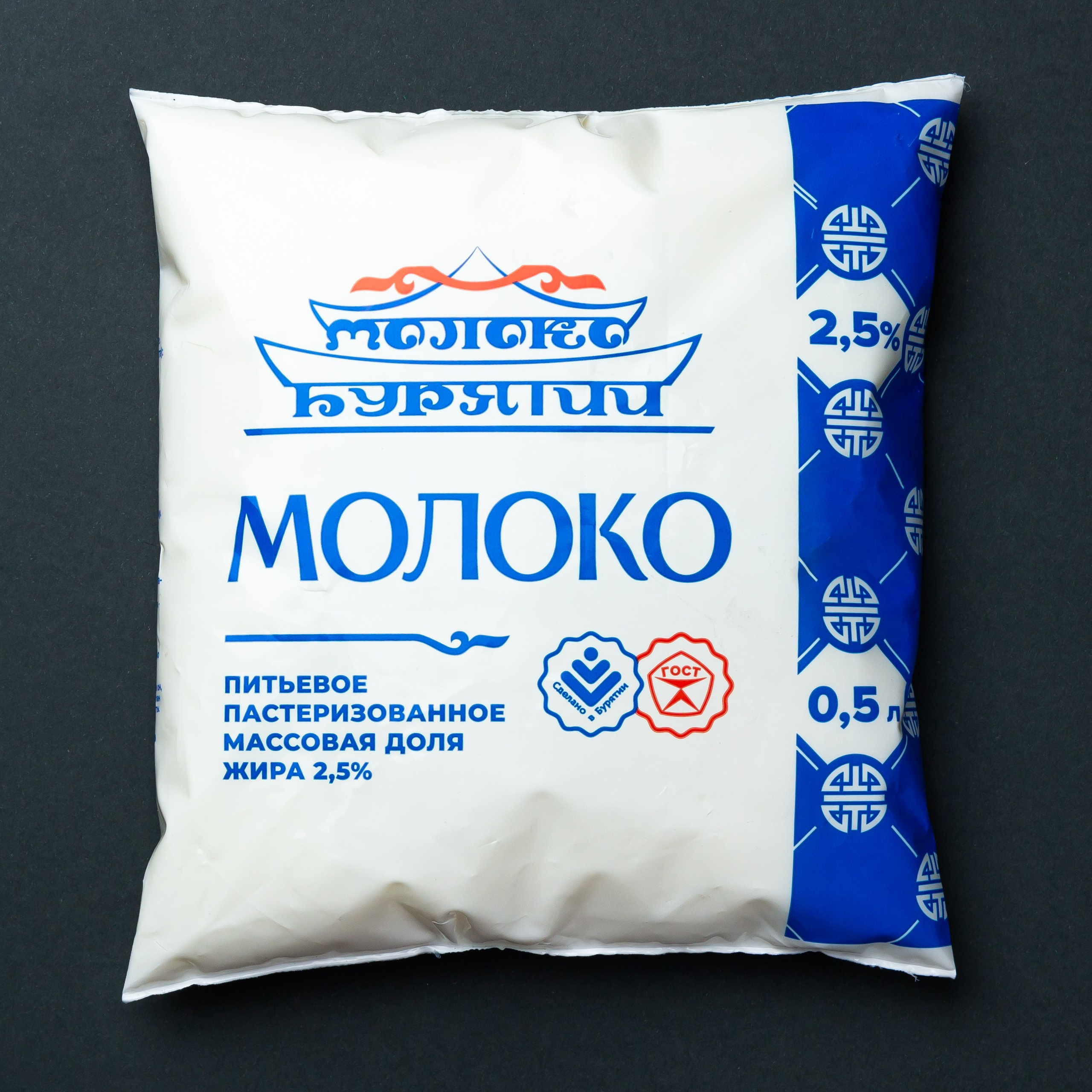 Молоко на цветном. Александр Стряпунин — предметный фотограф в Улан-Удэ