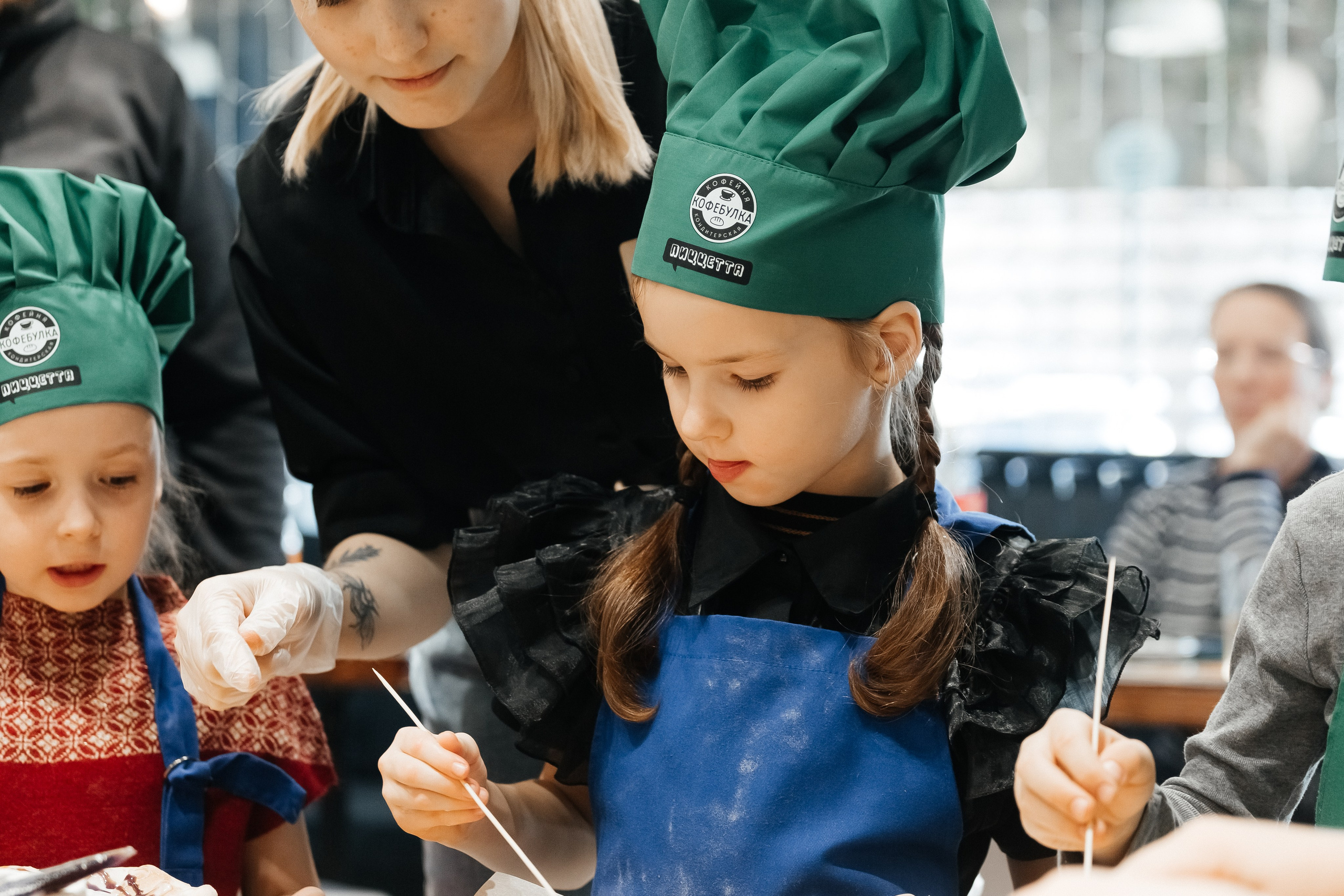 Детский мастер-класс в «Кофебулка». Фотограф Кемерово | Сергей