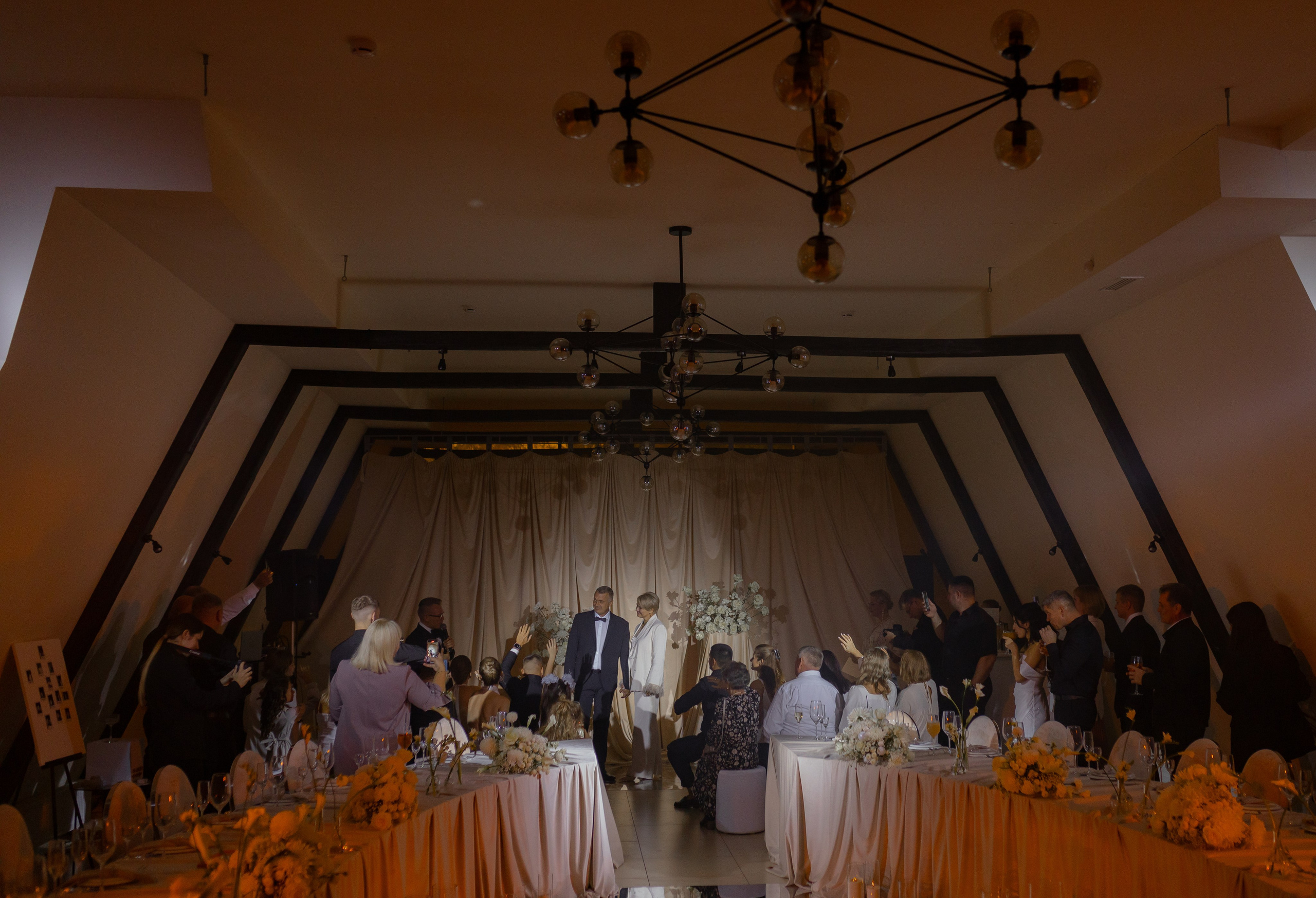 «С днем Рождения, Вика» группа «Корни»