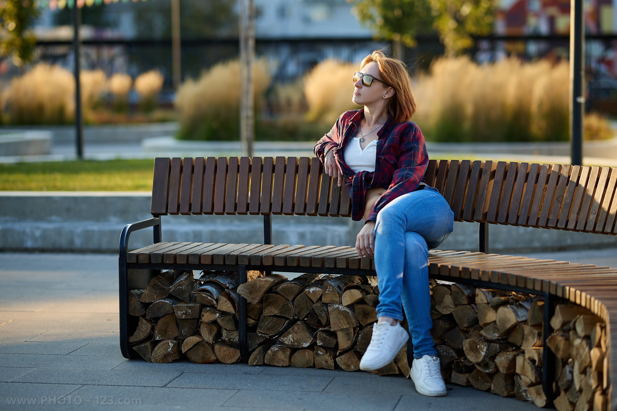 Stylish Redhead Woman in Urban Autumn, Nizhny Novgorod. Photographer, Retoucher & Graphic Designer @photo123pro