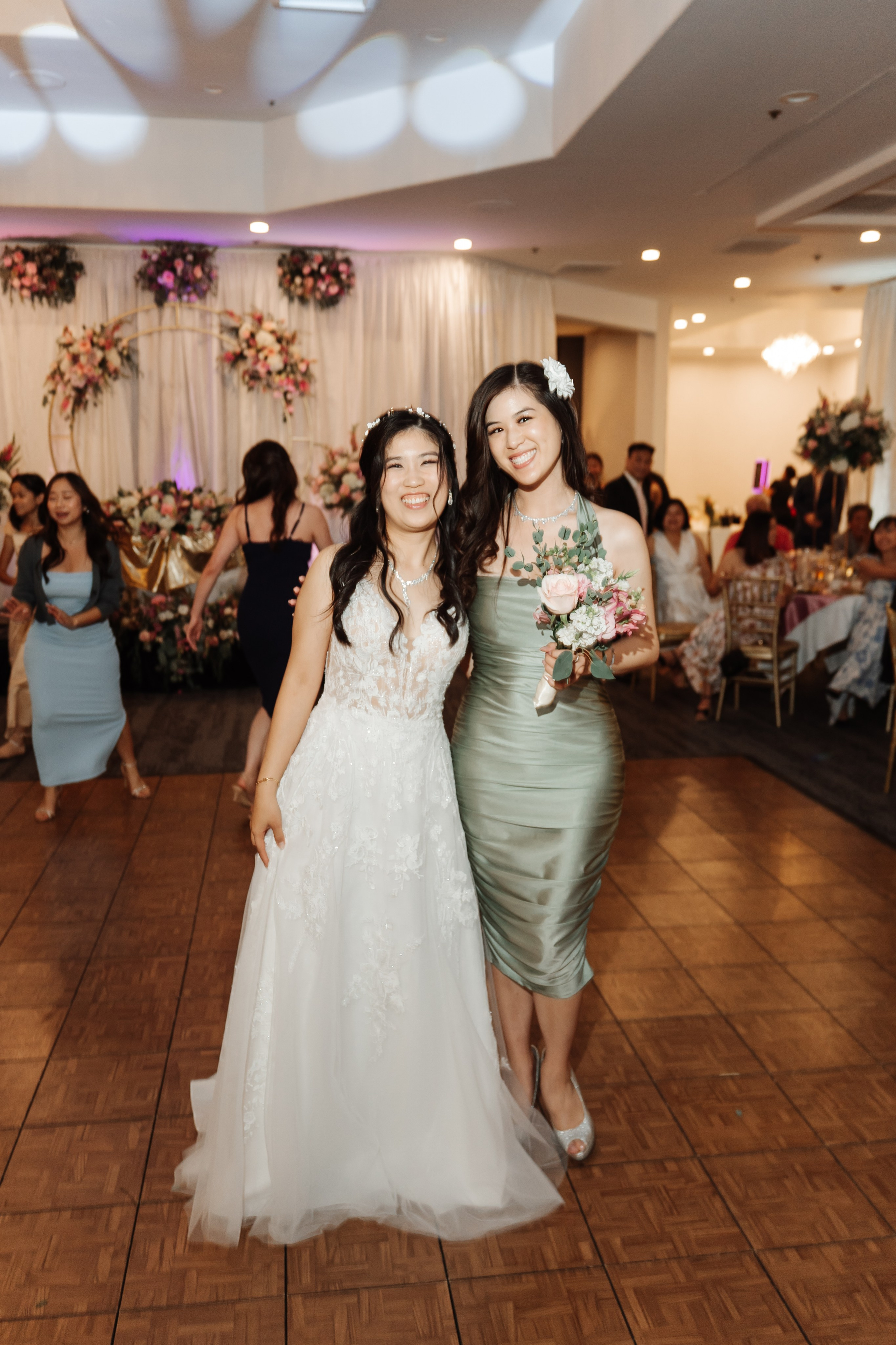 2025-08-16_AndreaChristopher. Ретушер Зенькевич Света