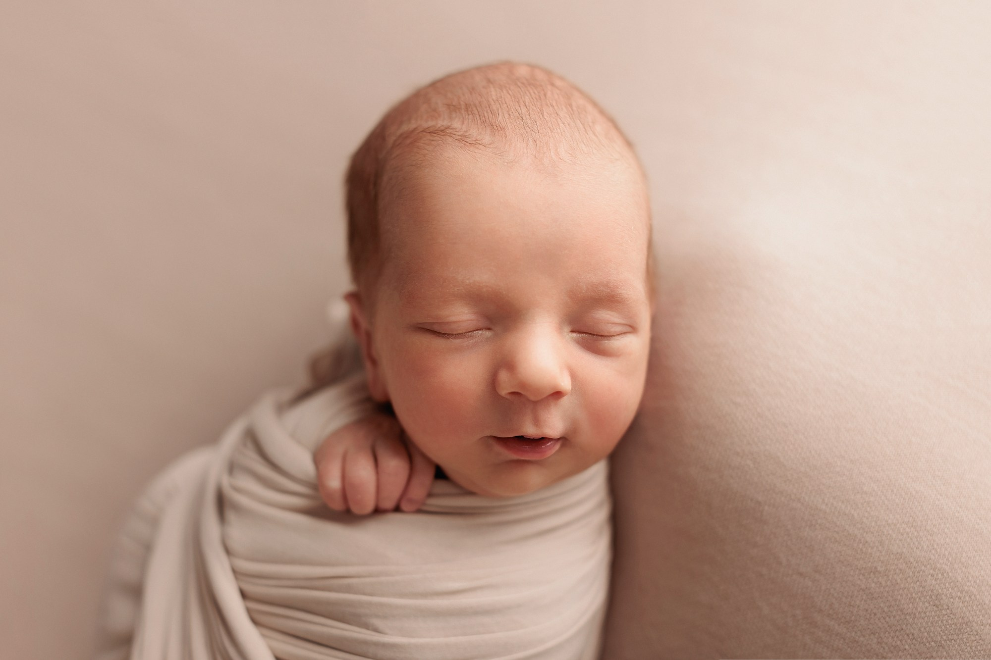 Леон. Семейный фотограф новорождённых в Серпухове Юлия Новикова +79637785957