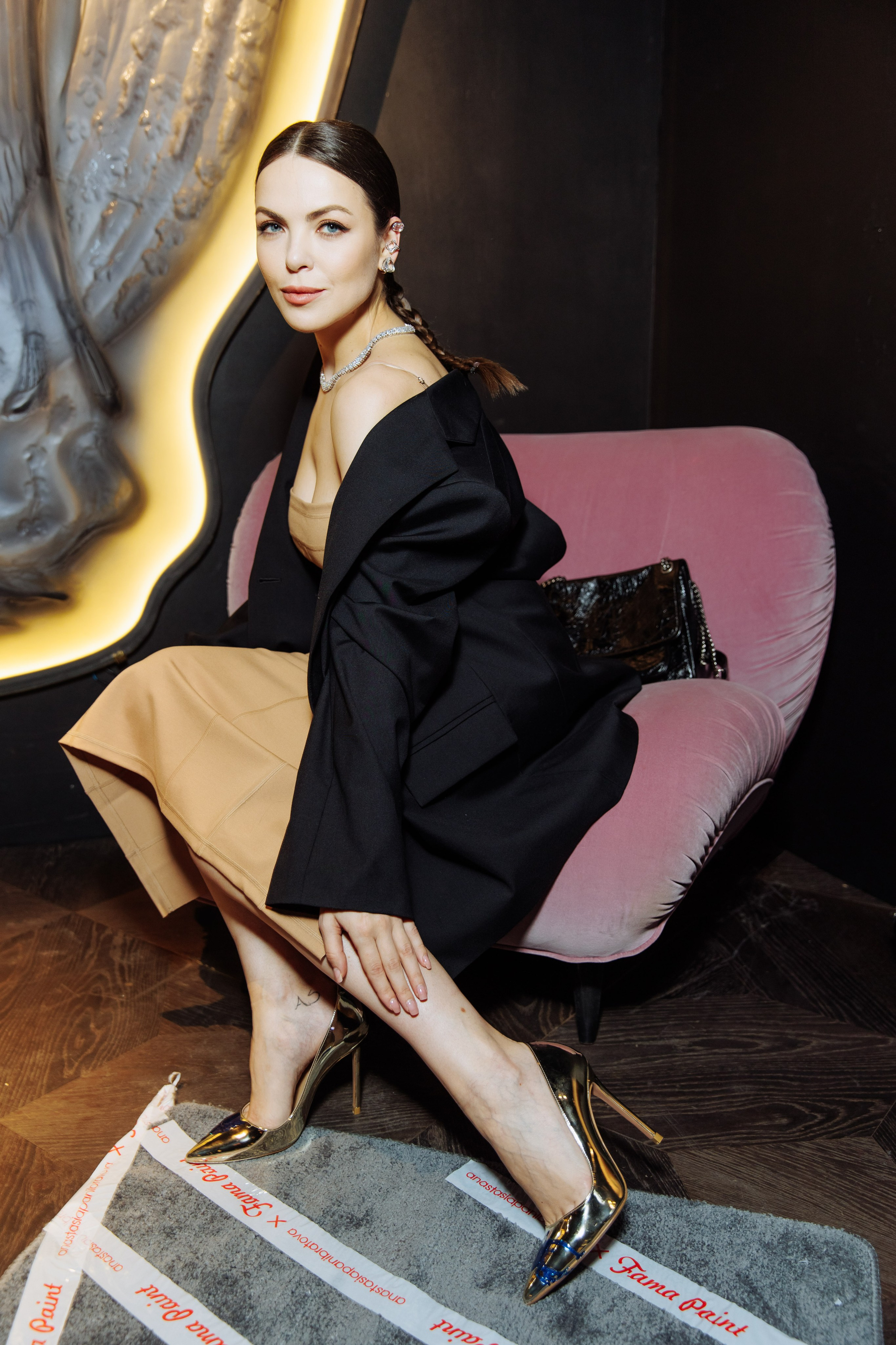 Anastasiapanibratova. «Новые туфли из Коллекции «№ 1» в уникальной упаковке!. Репортажный фотограф на мероприятие в Москве Алексей Терентьев