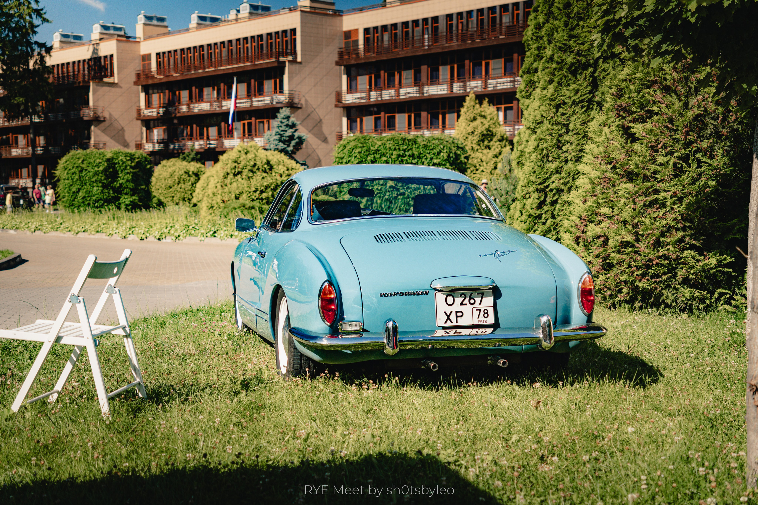 Масштабный летний фестиваль RYE Meet — встреча клуба любителей автомобилей старше 25-лет. Автомобильный фотограф Антон Цырулев