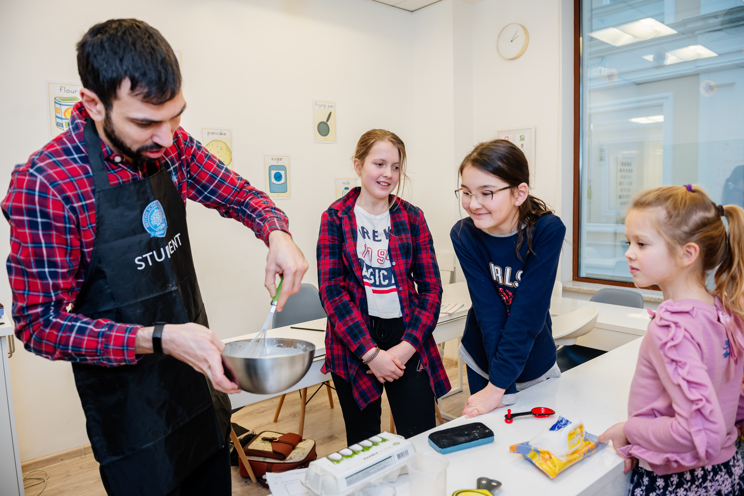Английская школа. Study Lab. Фотограф LANA STIL. Семейный, репортажный фотограф, студия. Женский, мужской портрет. Фотографирую территориально в г. Королев, Москва, МО