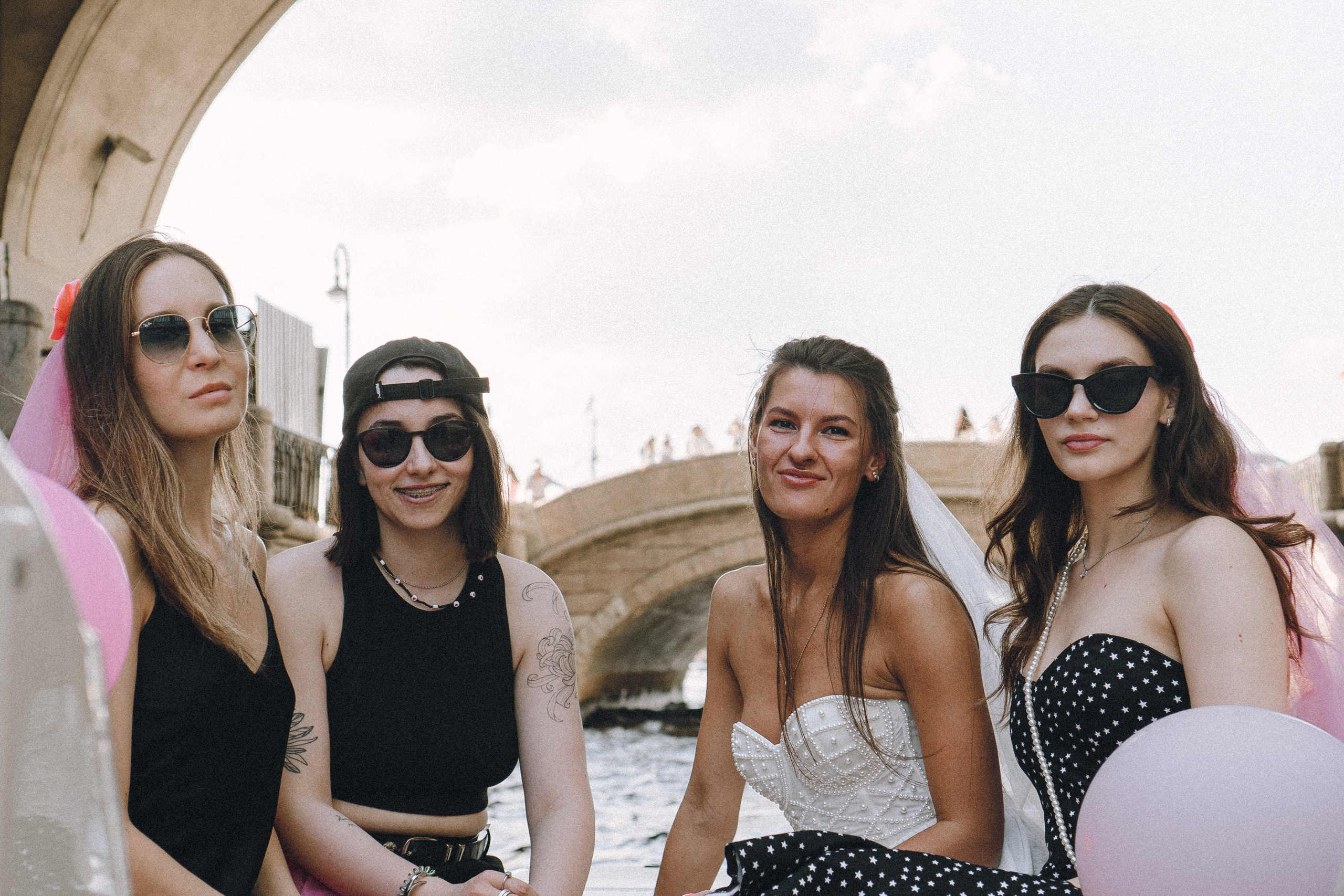 ДЕВИЧНИК НА КАТЕРЕ. Профессиональный фотограф, Санкт-Петербург — Виктория Богомолова