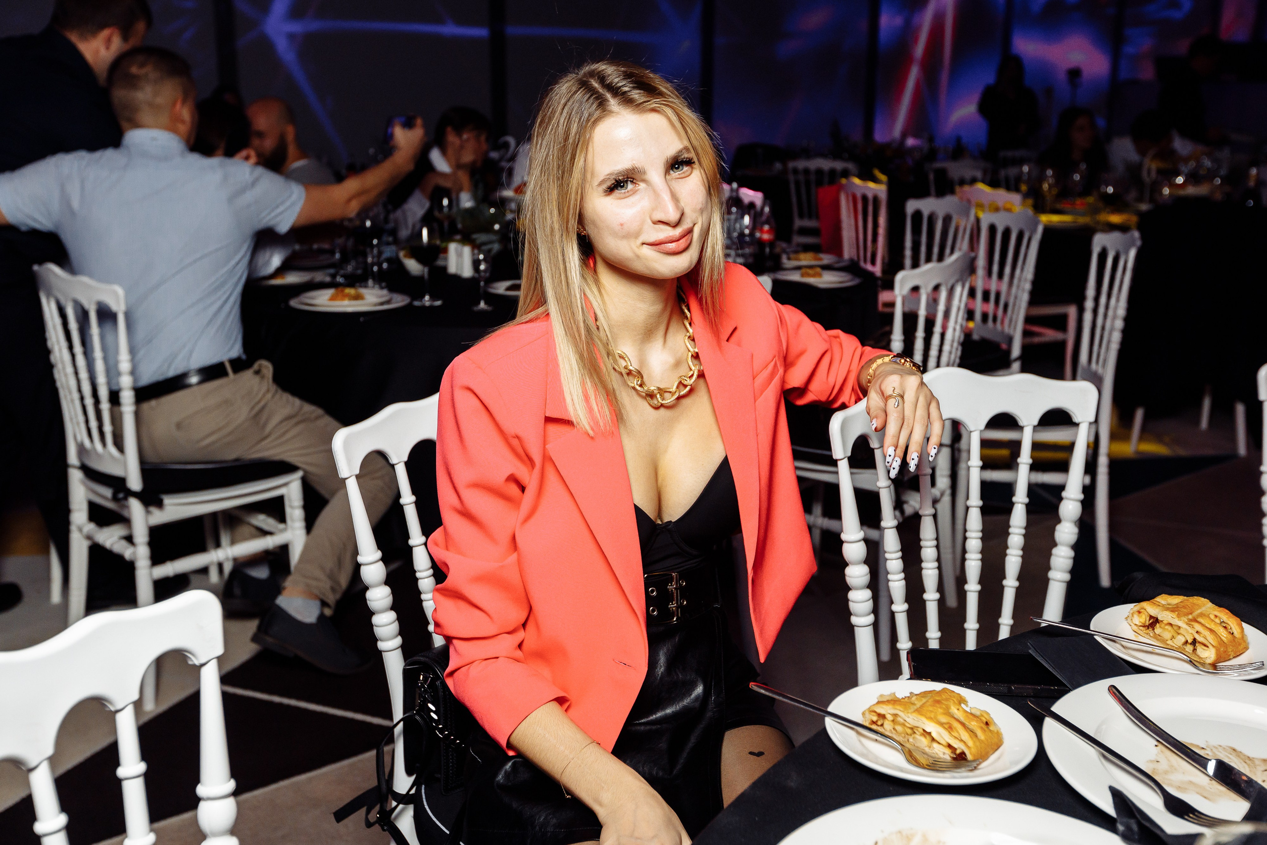 Корпоратив ПолСтраны. Свадебный и портретный фотограф в Королёве Сергей Чихарев