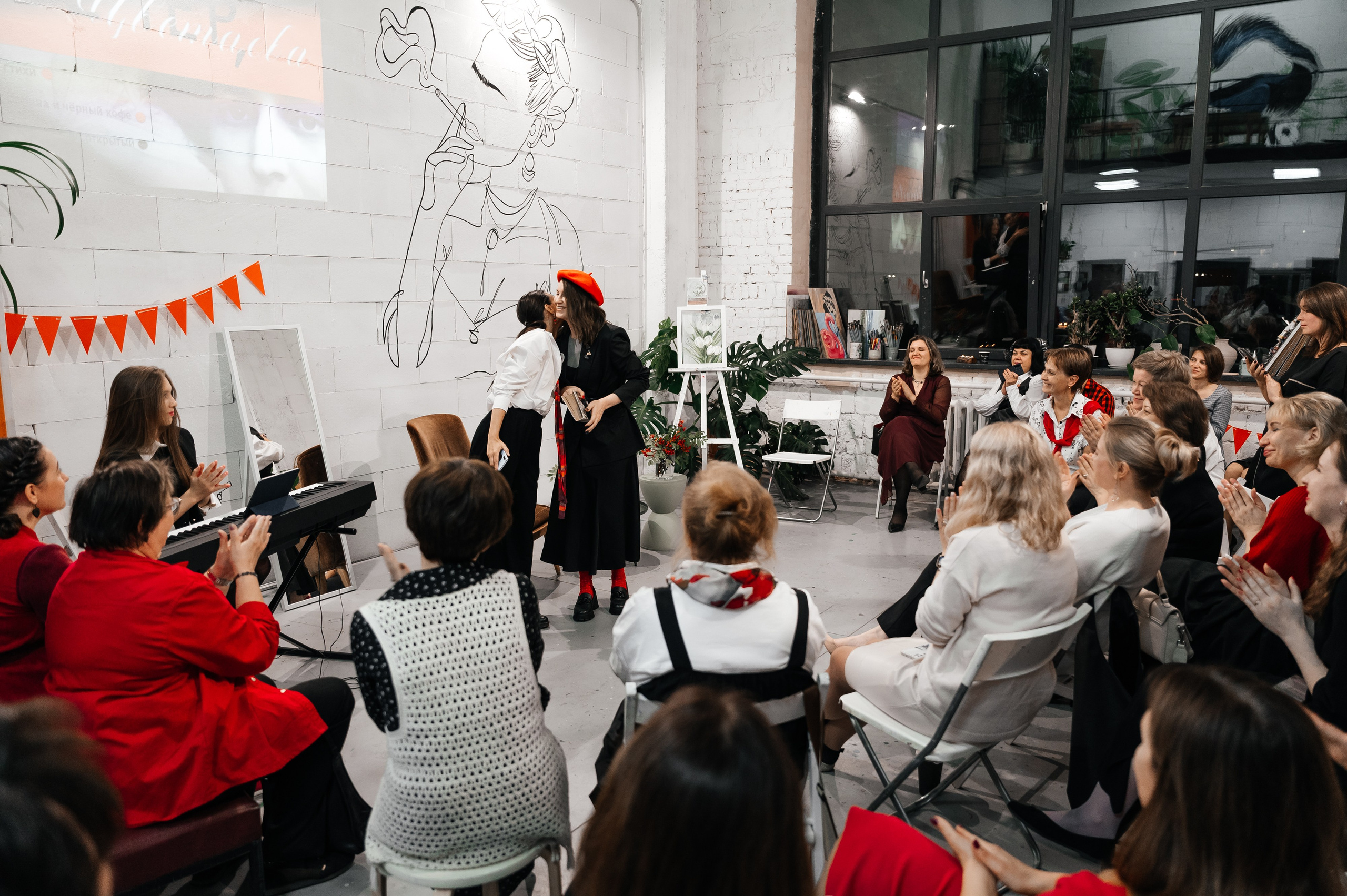 Вечер поэзии Цветаевой, клуб Читалка. Wedding and family photographer USA