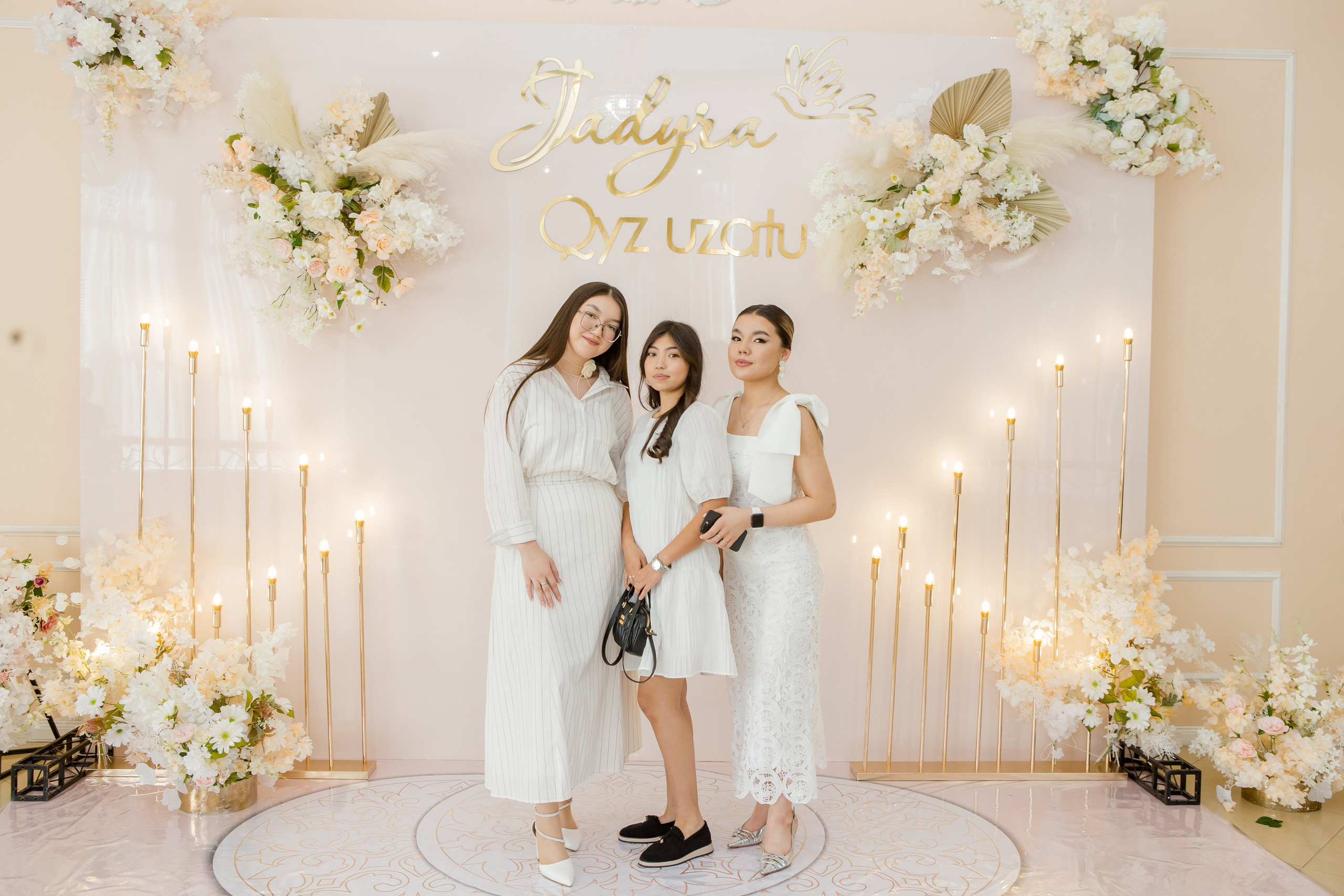 QYZ UZATU ZHADYRA. Свадебный и репортажный фотограф в Астане T.Yertay «Nomad media»