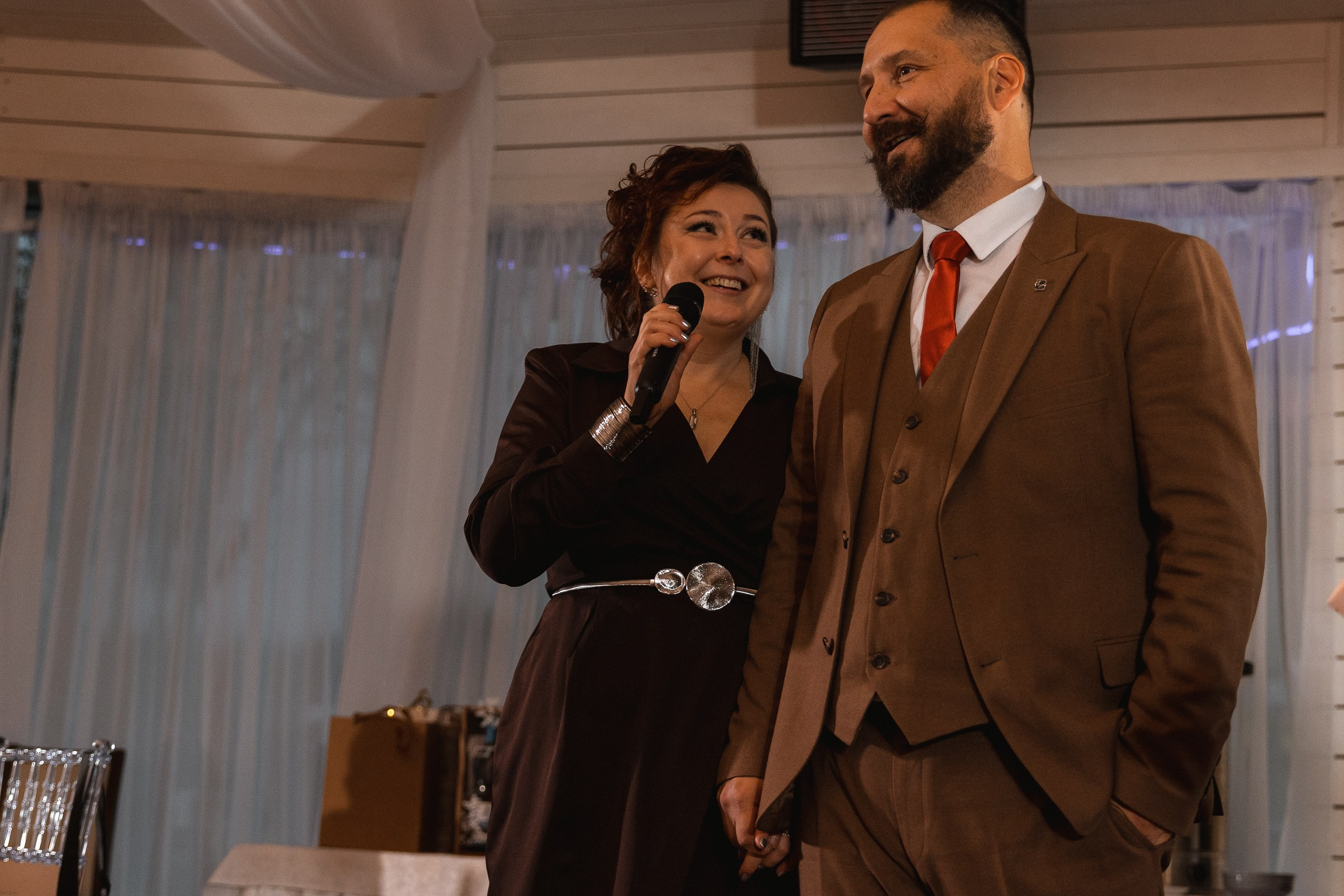 Two people swiped right. Свадебный фотограф Ярославль, Рыбинск