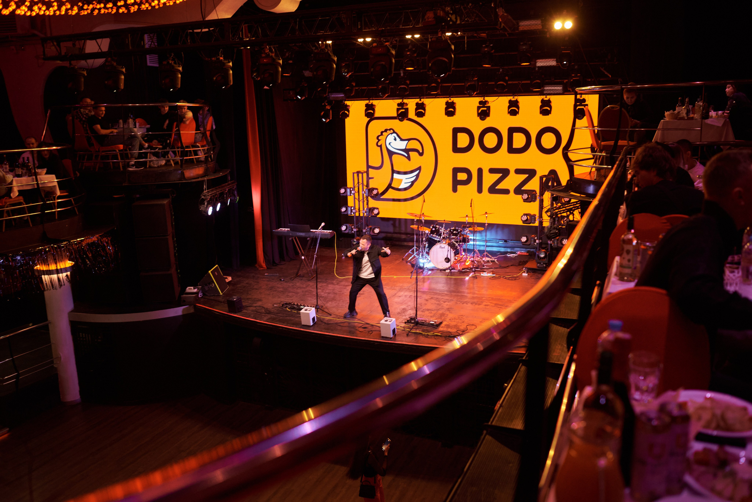 Corporate party dodo pizza. Photographer Bangkok — Pattaya | фотограф Бангкок — Паттайа