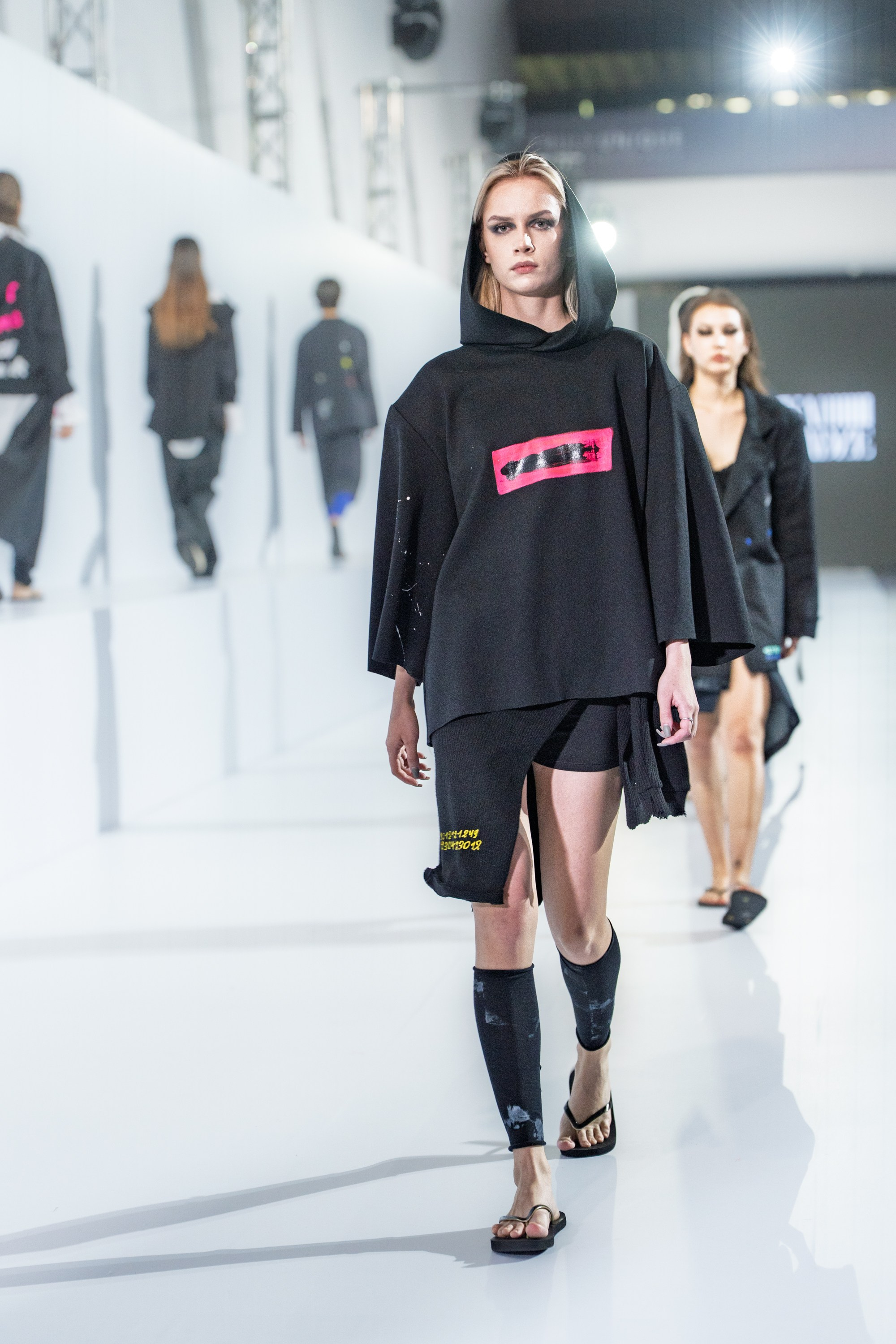 Luka Mikadze. Сайт Алматинского НЮ АРТ, будуар и фэшн фотографа Дениса Карпенко