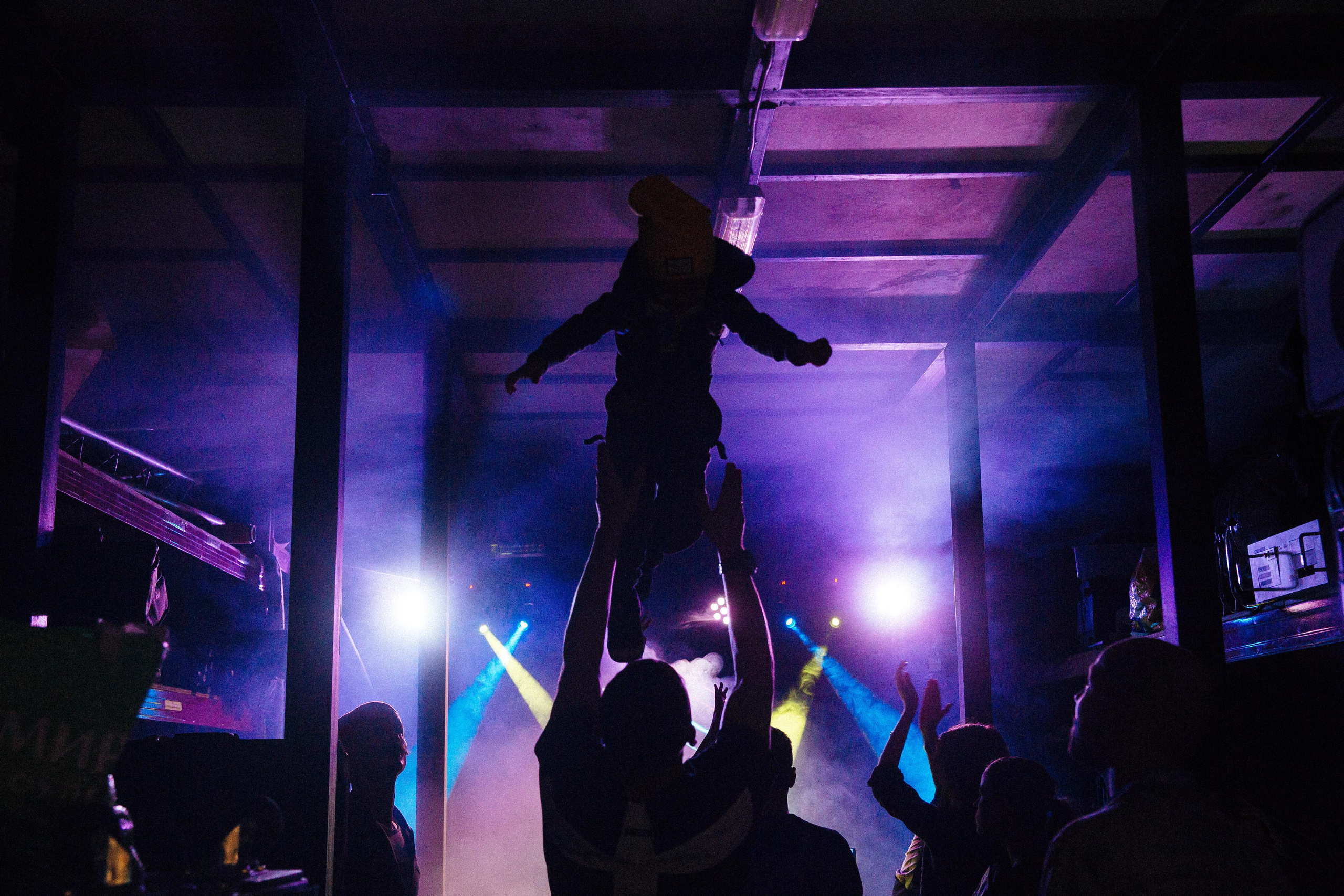 Выпускной в школе Event Dj School. Александр Чернин. Семейный и событийный фотограф