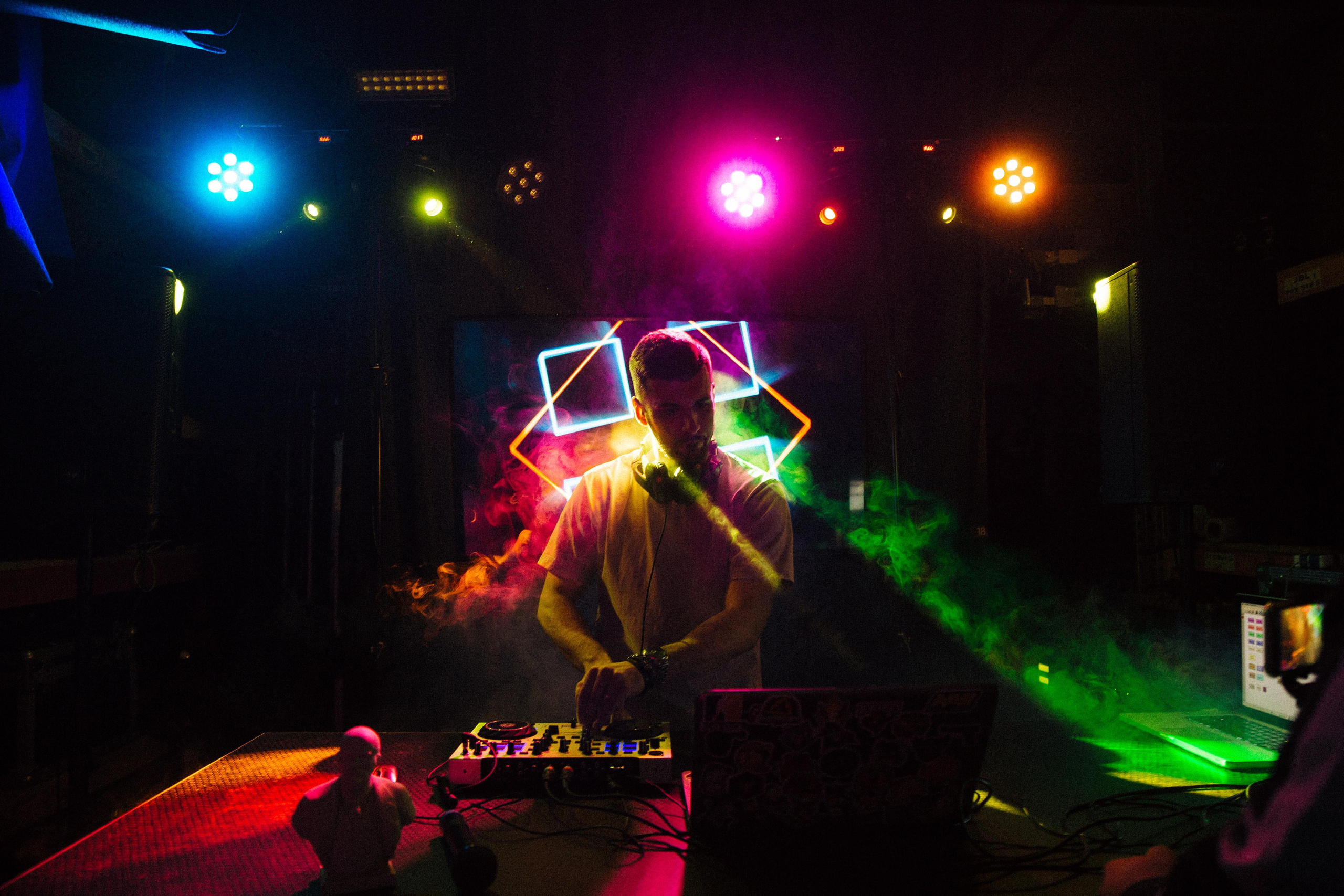 Выпускной в школе Event Dj School. Александр Чернин. Семейный и событийный фотограф