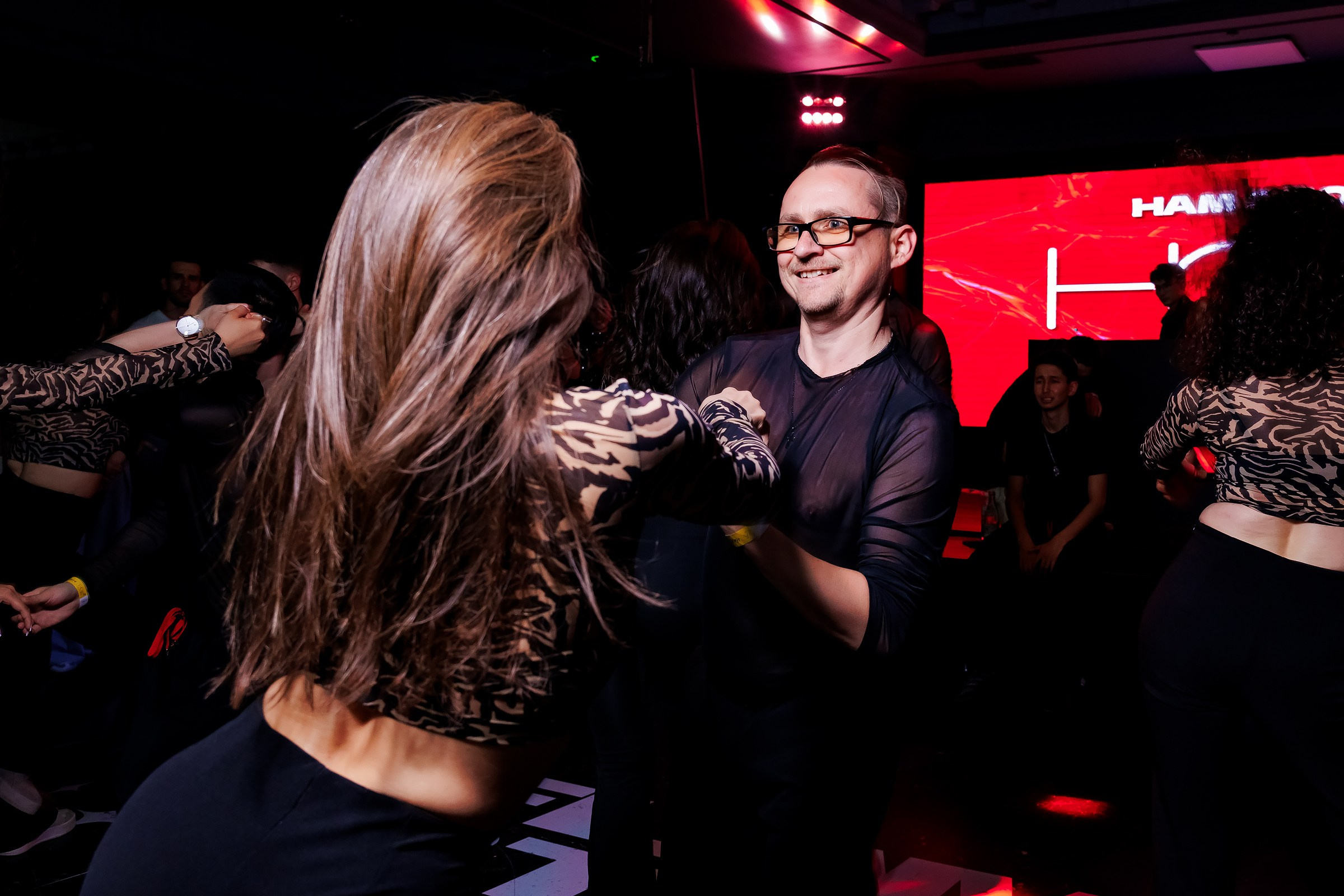 Bachata Party by Hola Dance. Репортажный фотограф в Алматы Каюпов Сержан