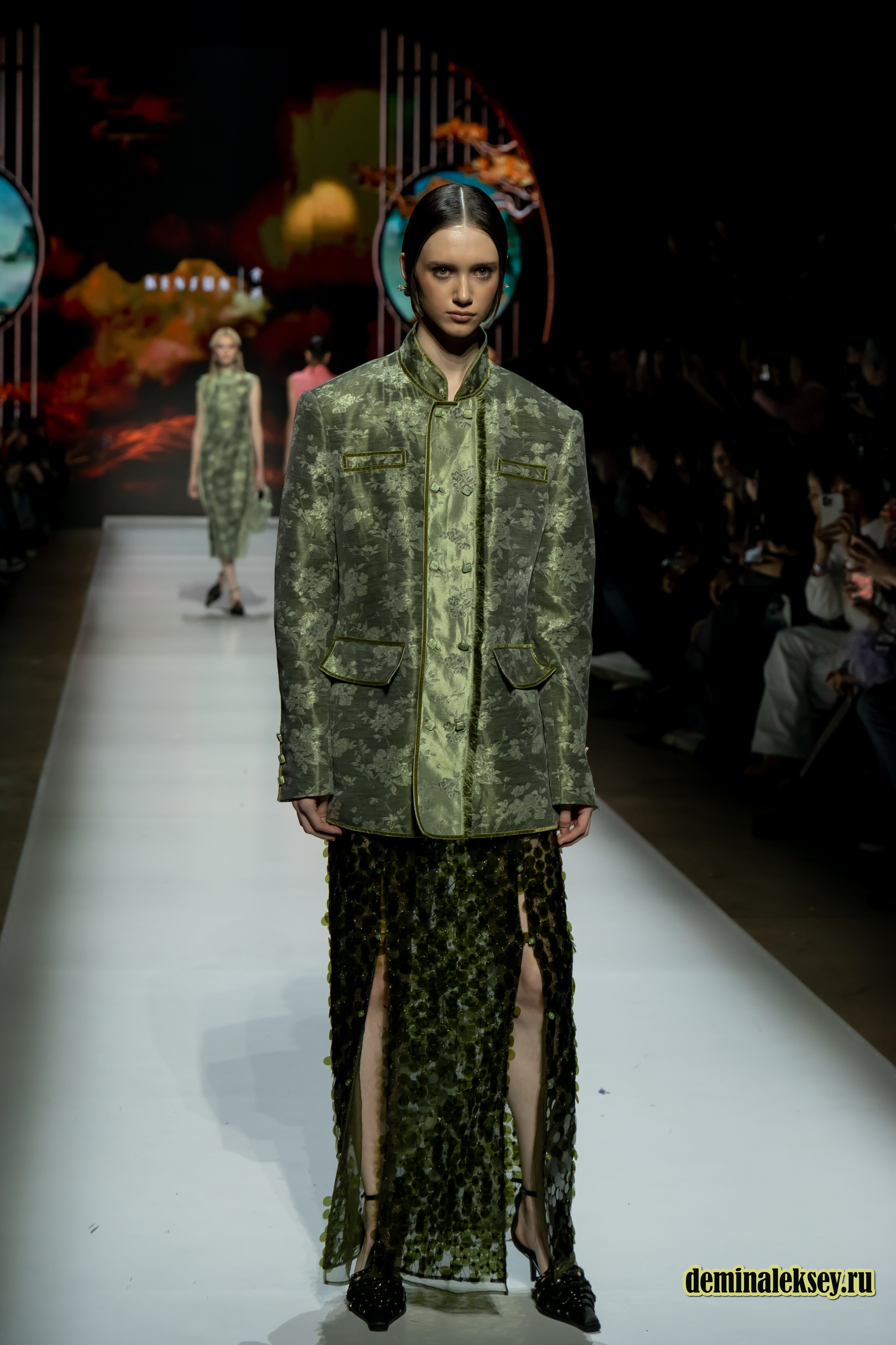 Московская неделя моды 2024 4 октября дизайнер KenSun Китай/China. Репортажный, семейный и студийный фотограф в Москве Демин Алексей
