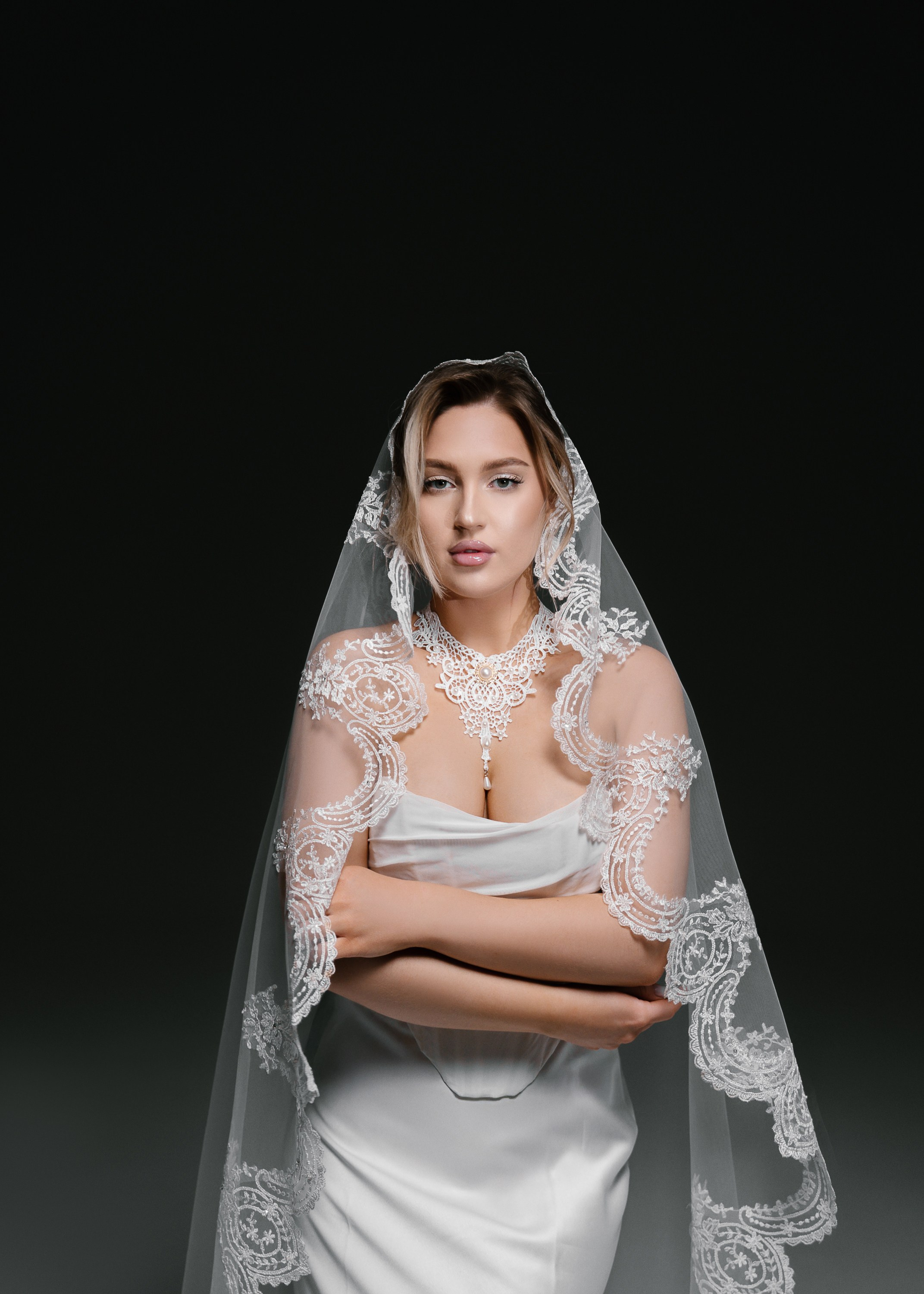 ЛИЗА. Женский портрет