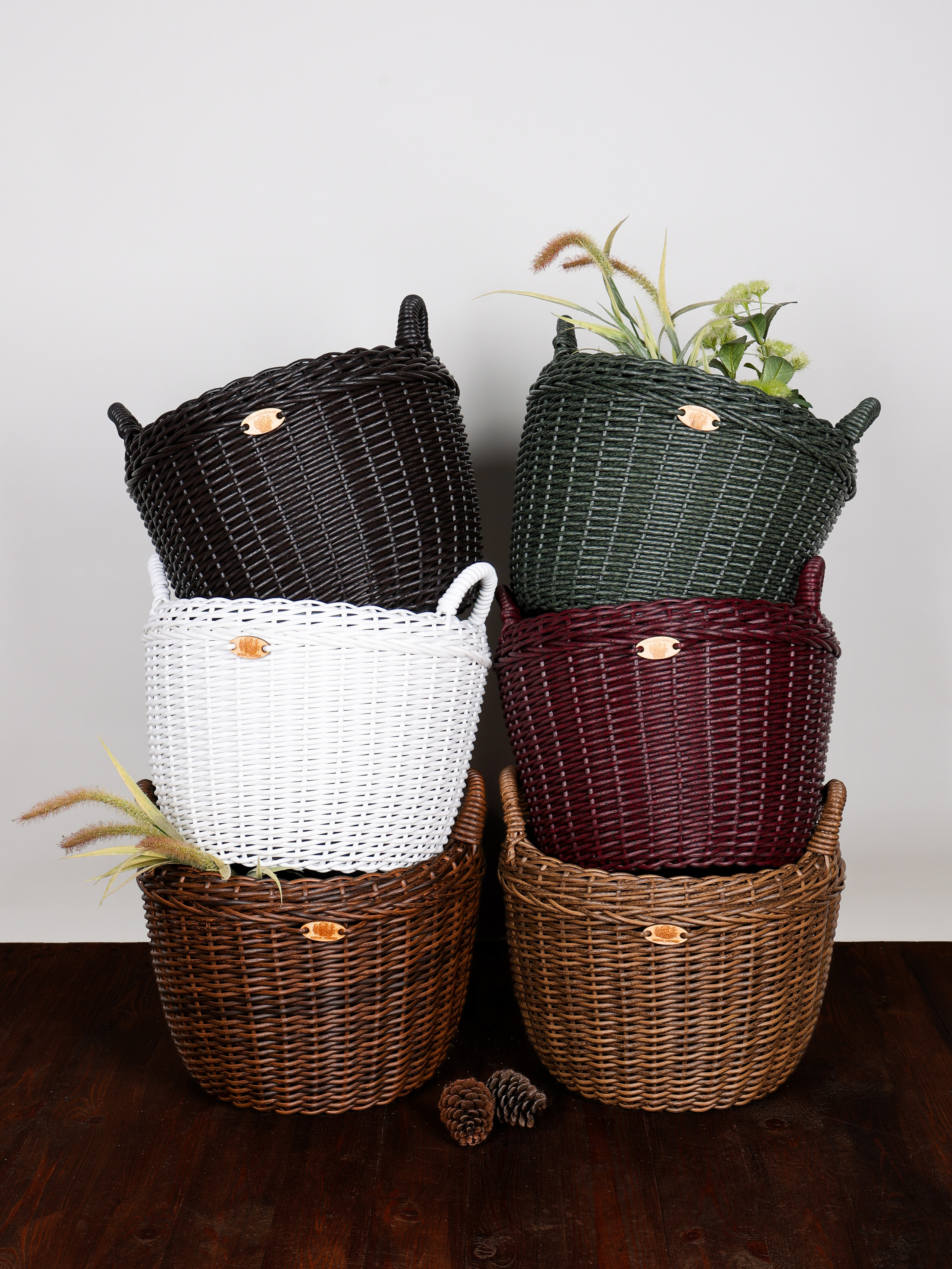 КОРЗИНЫ РОТАНГ. Фотограф Владимир Роля