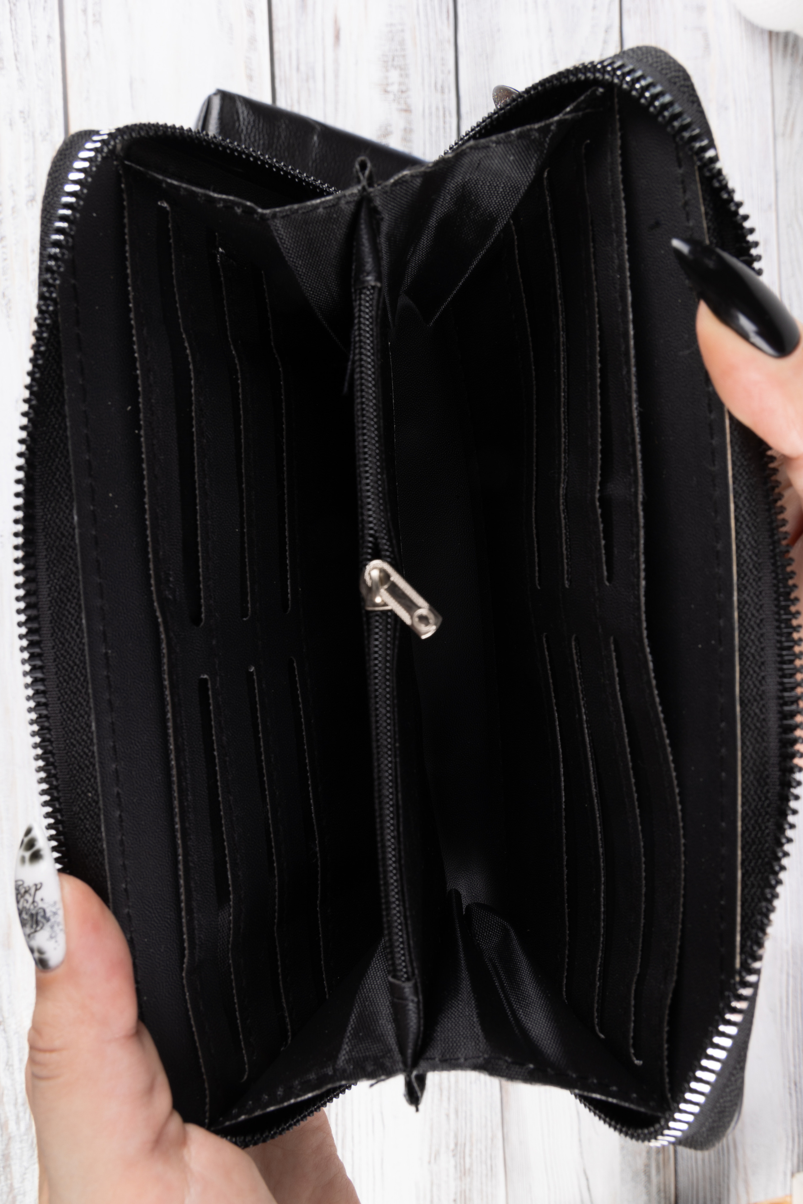 СУМКИ. Фотограф Владимир Роля