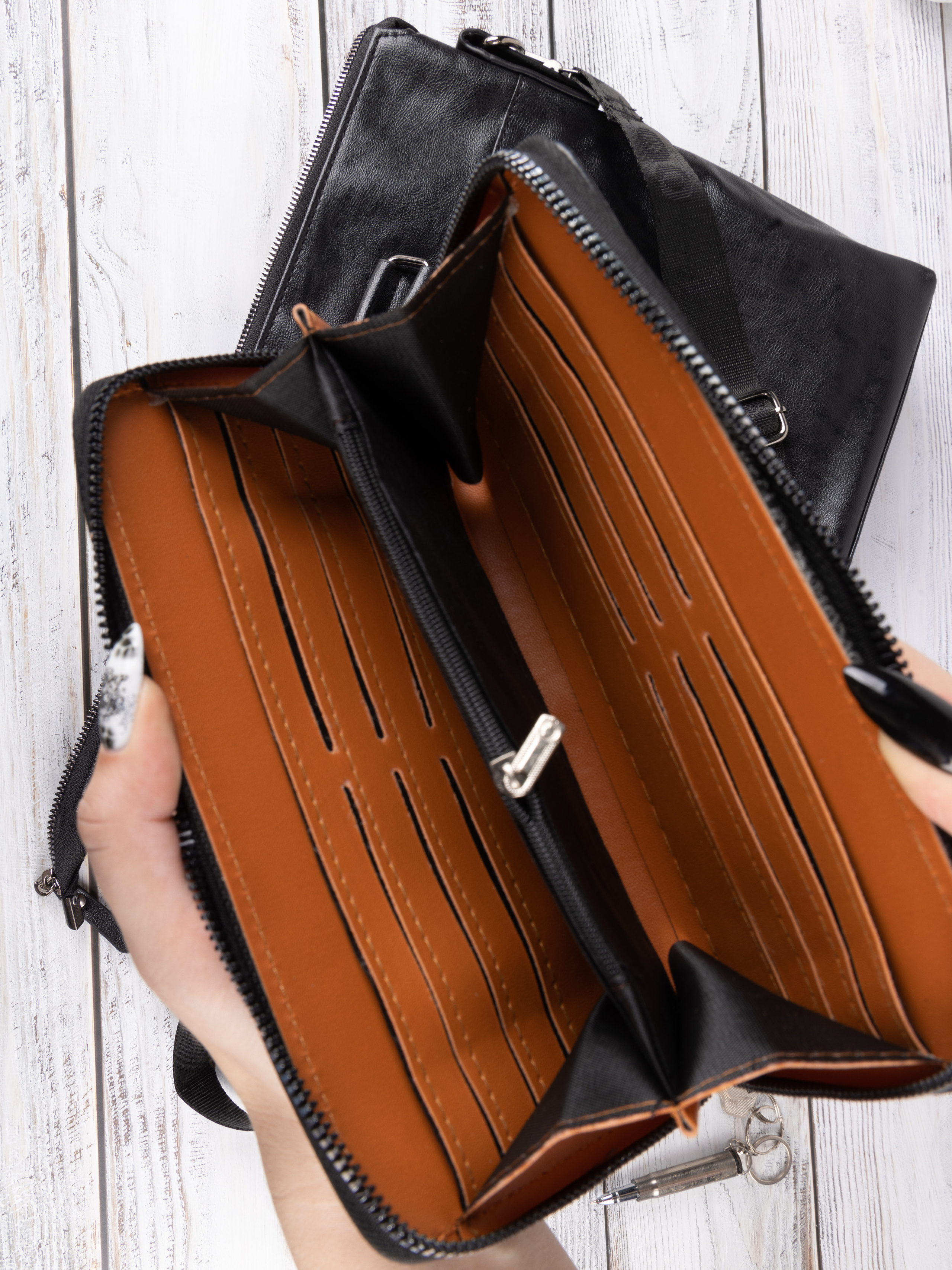 СУМКИ. Фотограф Владимир Роля