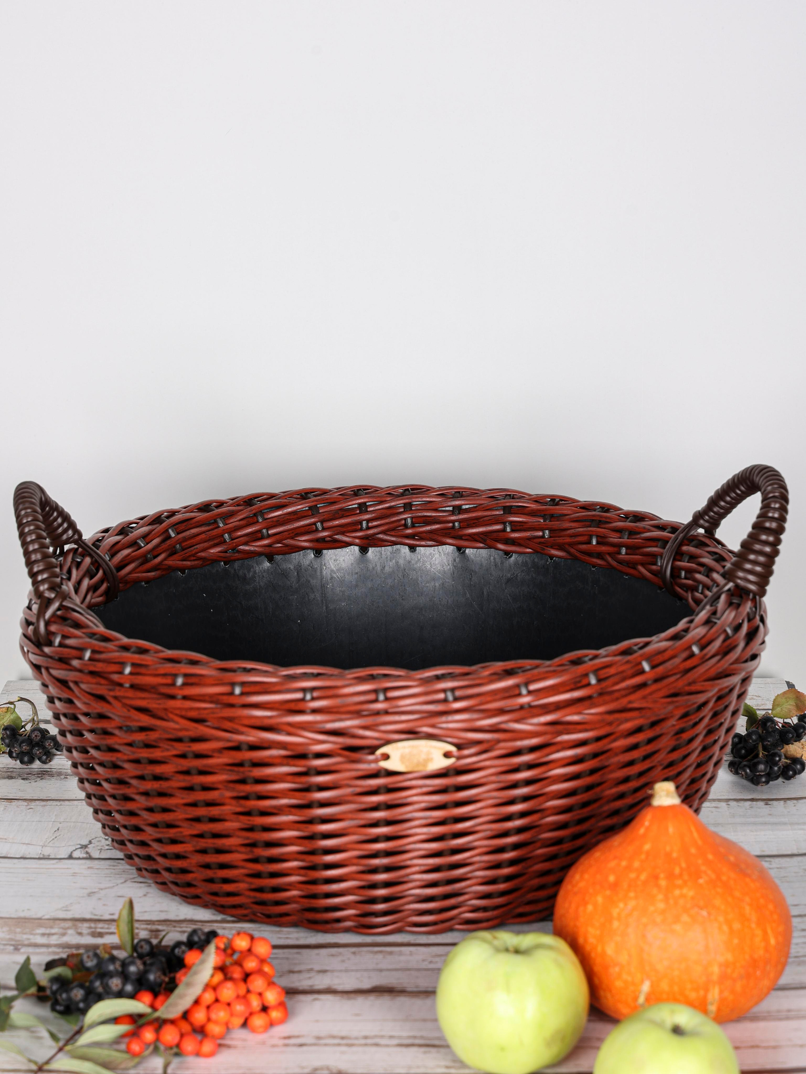 КОРЗИНЫ РОТАНГ. Фотограф Владимир Роля