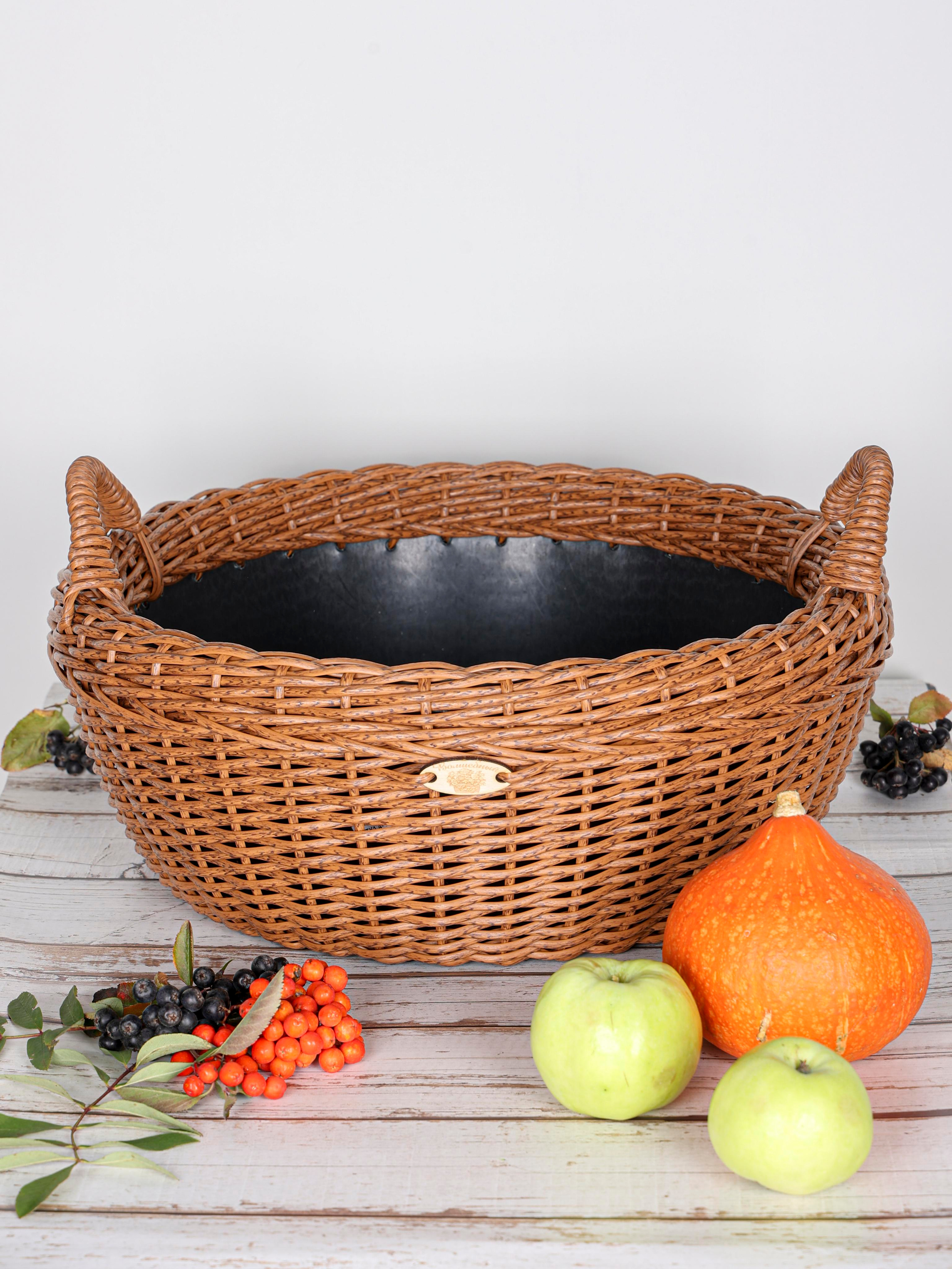 КОРЗИНЫ РОТАНГ. Фотограф Владимир Роля