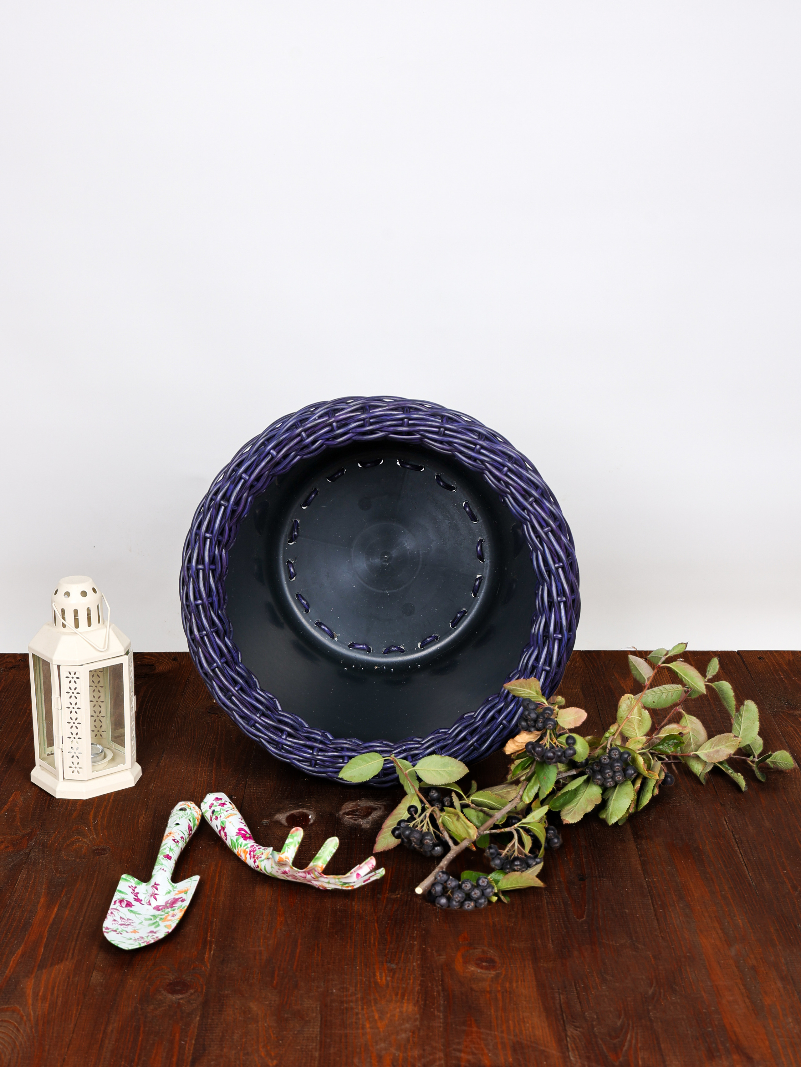 КОРЗИНЫ РОТАНГ. Фотограф Владимир Роля