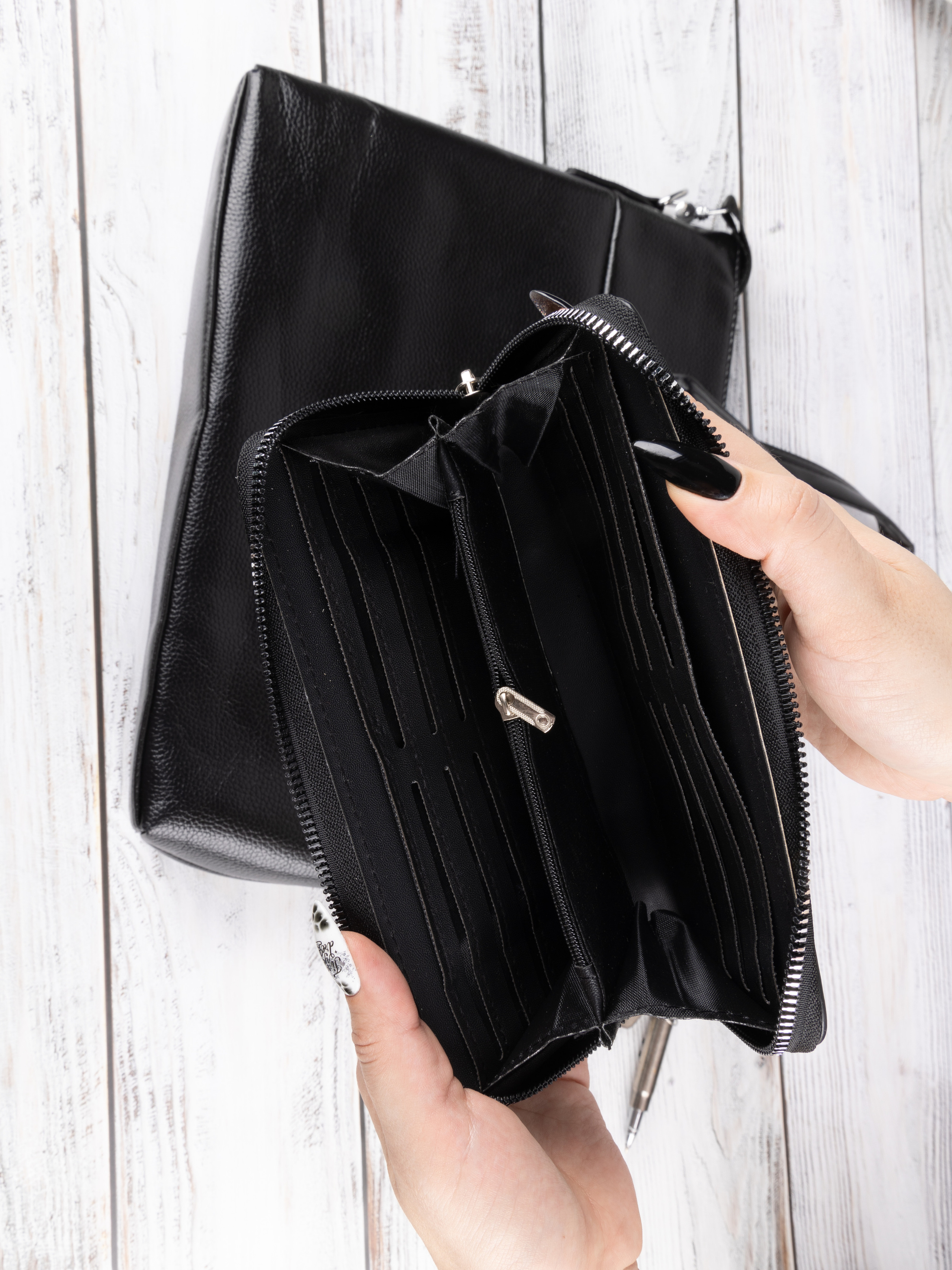 СУМКИ. Фотограф Владимир Роля