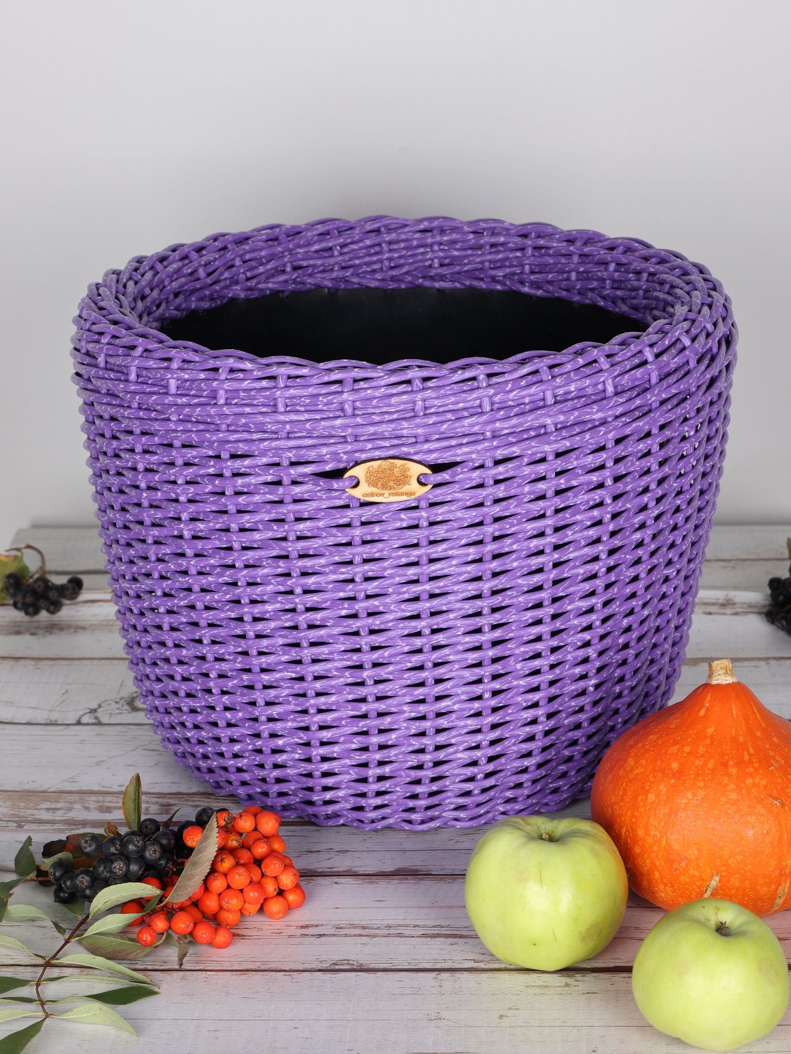 КОРЗИНЫ РОТАНГ. Фотограф Владимир Роля