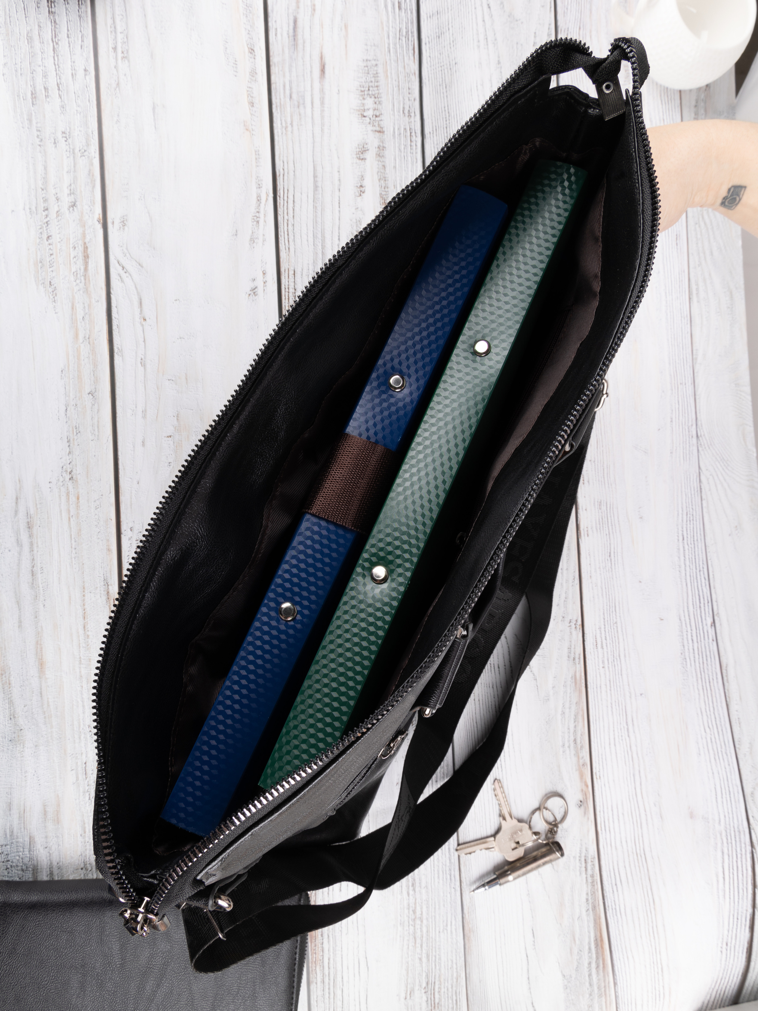 СУМКИ. Фотограф Владимир Роля