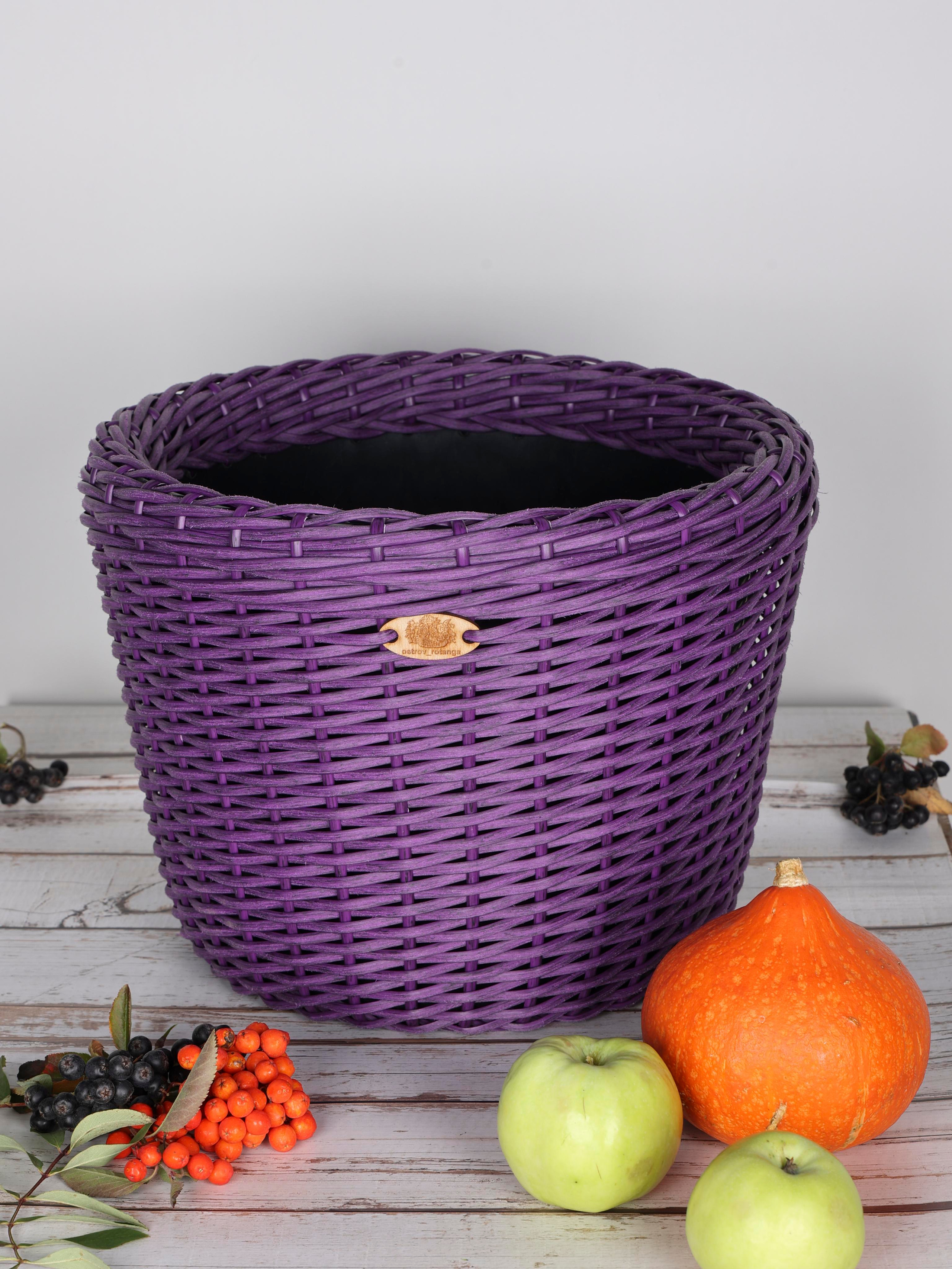 КОРЗИНЫ РОТАНГ. Фотограф Владимир Роля