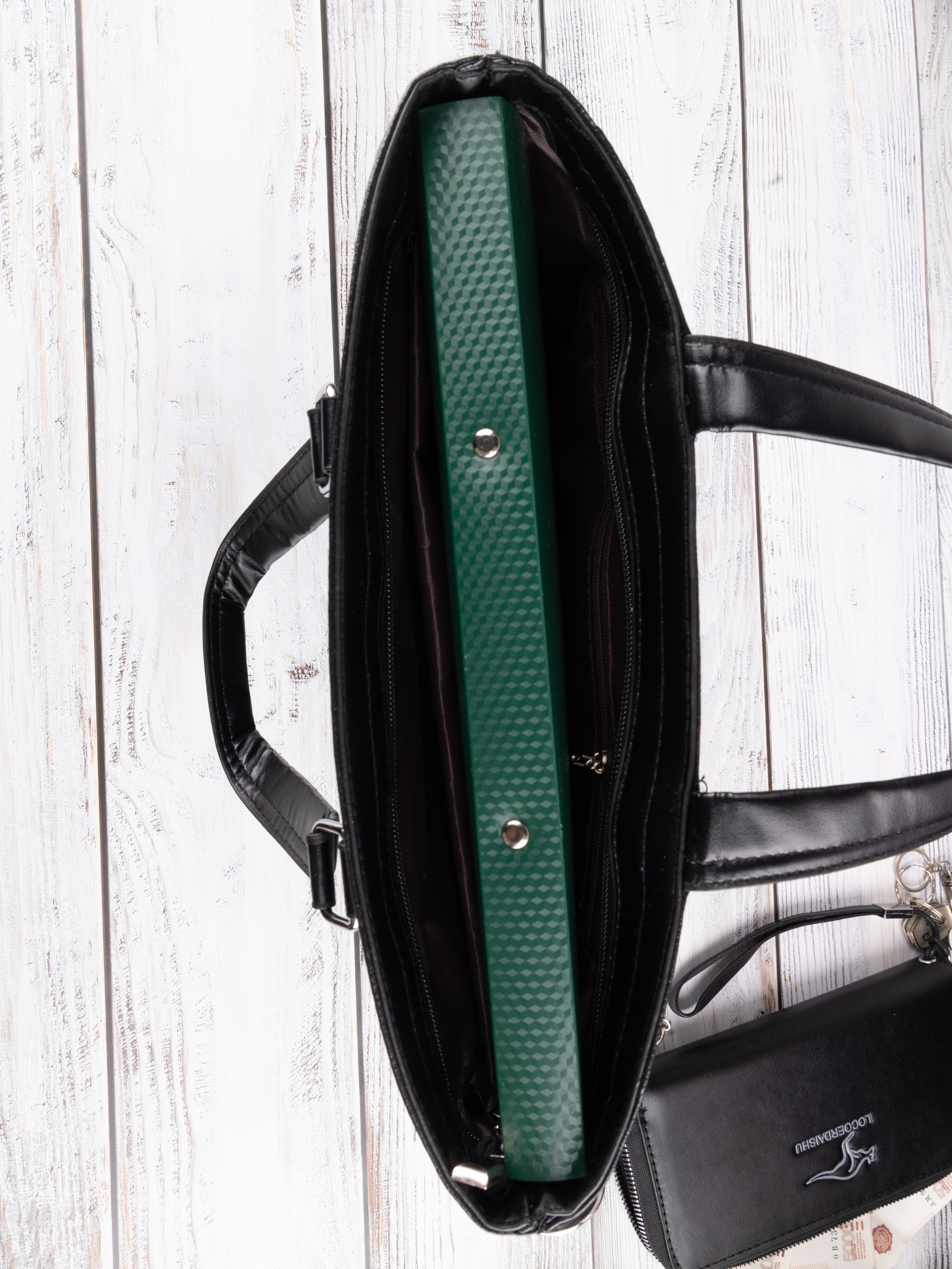 СУМКИ. Фотограф Владимир Роля