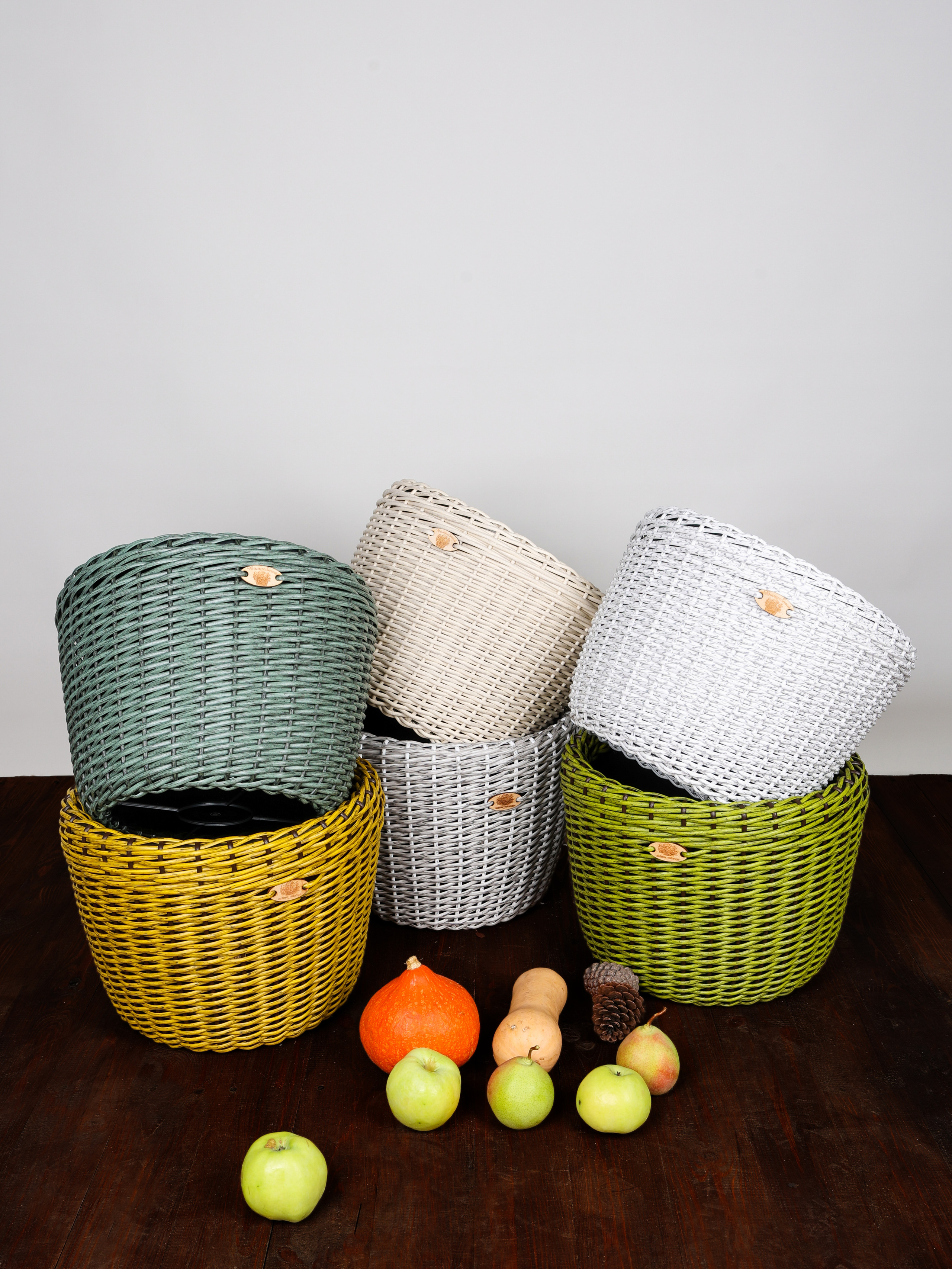 КОРЗИНЫ РОТАНГ. Фотограф Владимир Роля