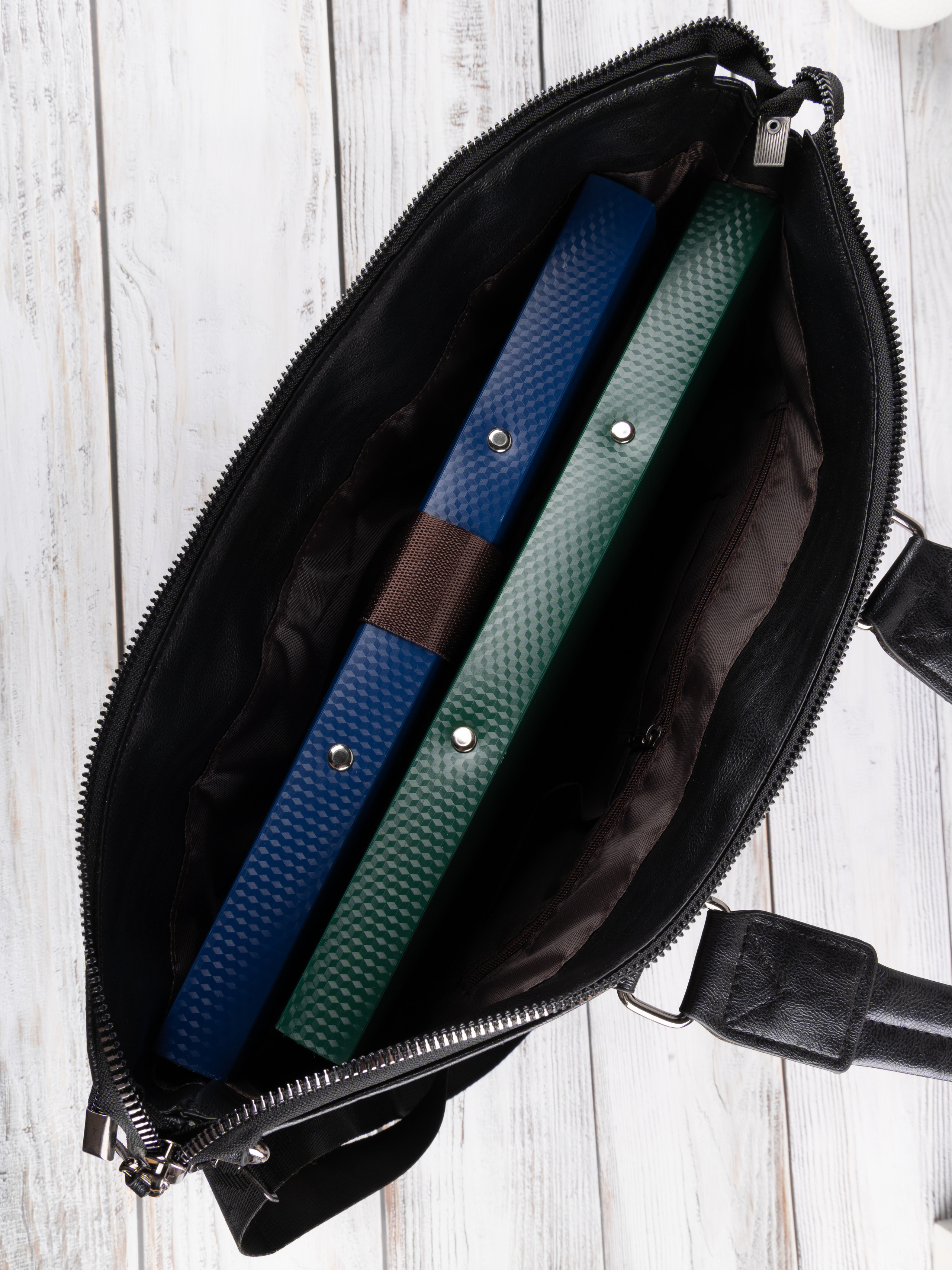 СУМКИ. Фотограф Владимир Роля