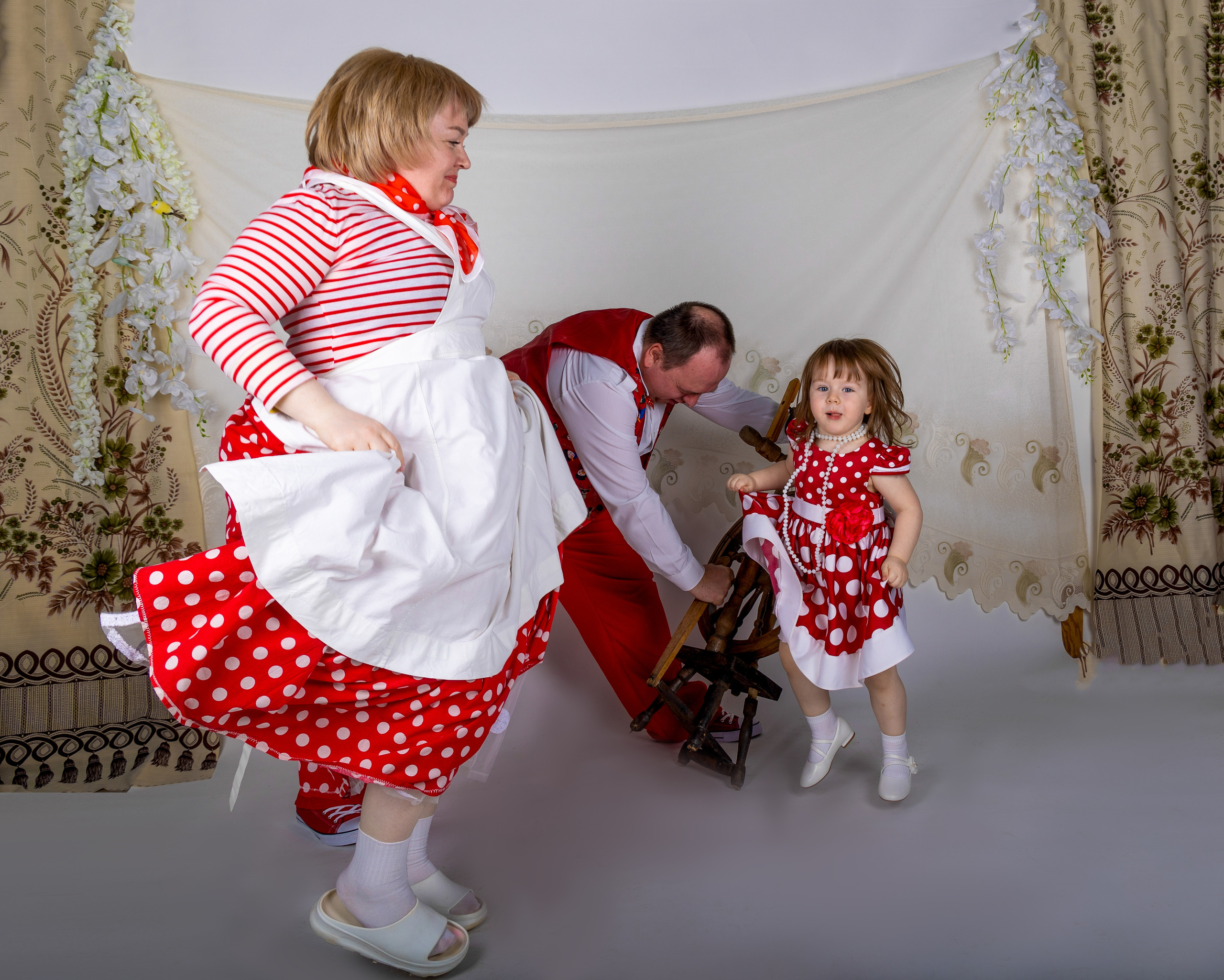 МАМА, ПАПА, Я. Фотограф Владимир Роля