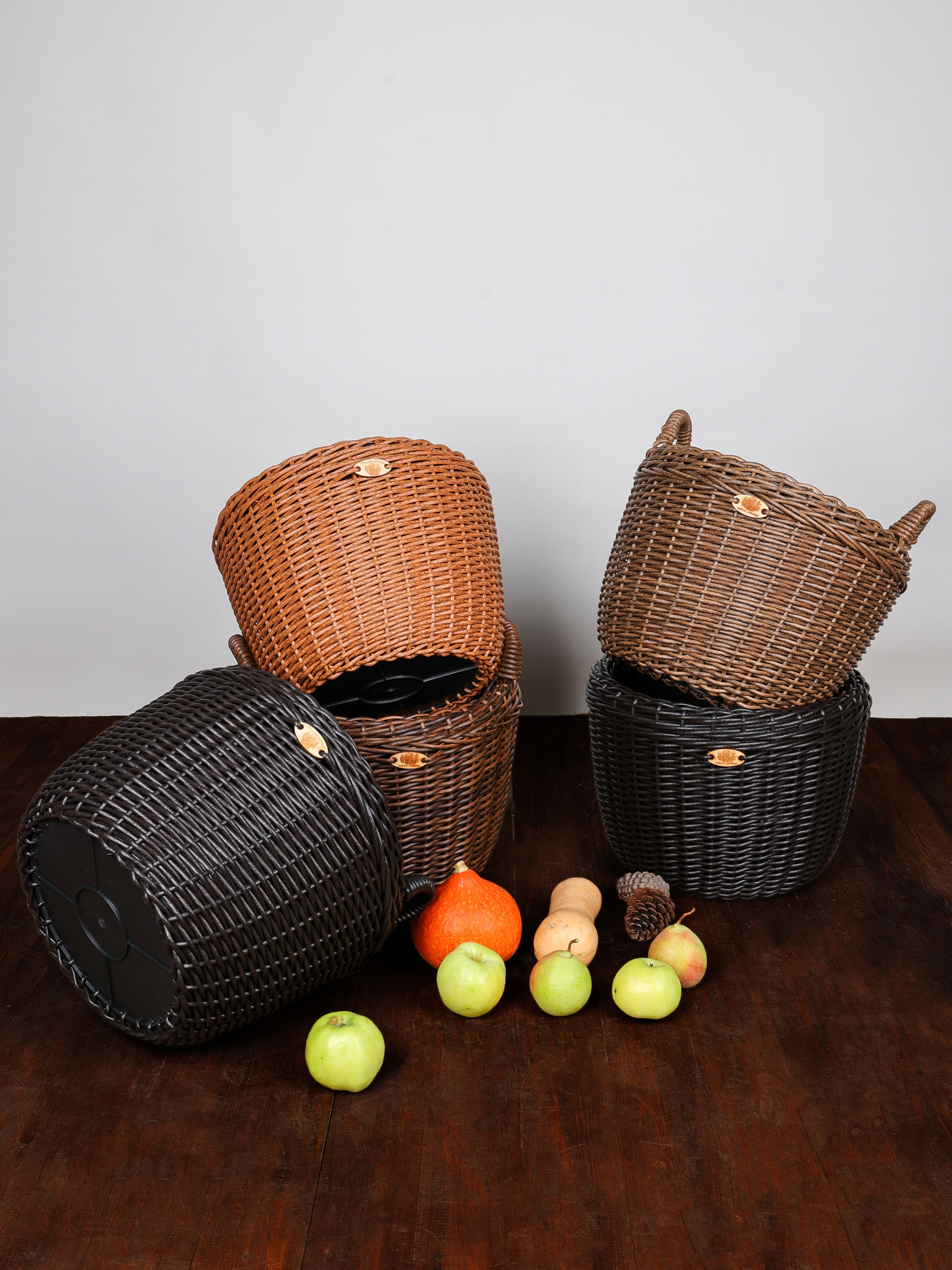 КОРЗИНЫ РОТАНГ. Фотограф Владимир Роля