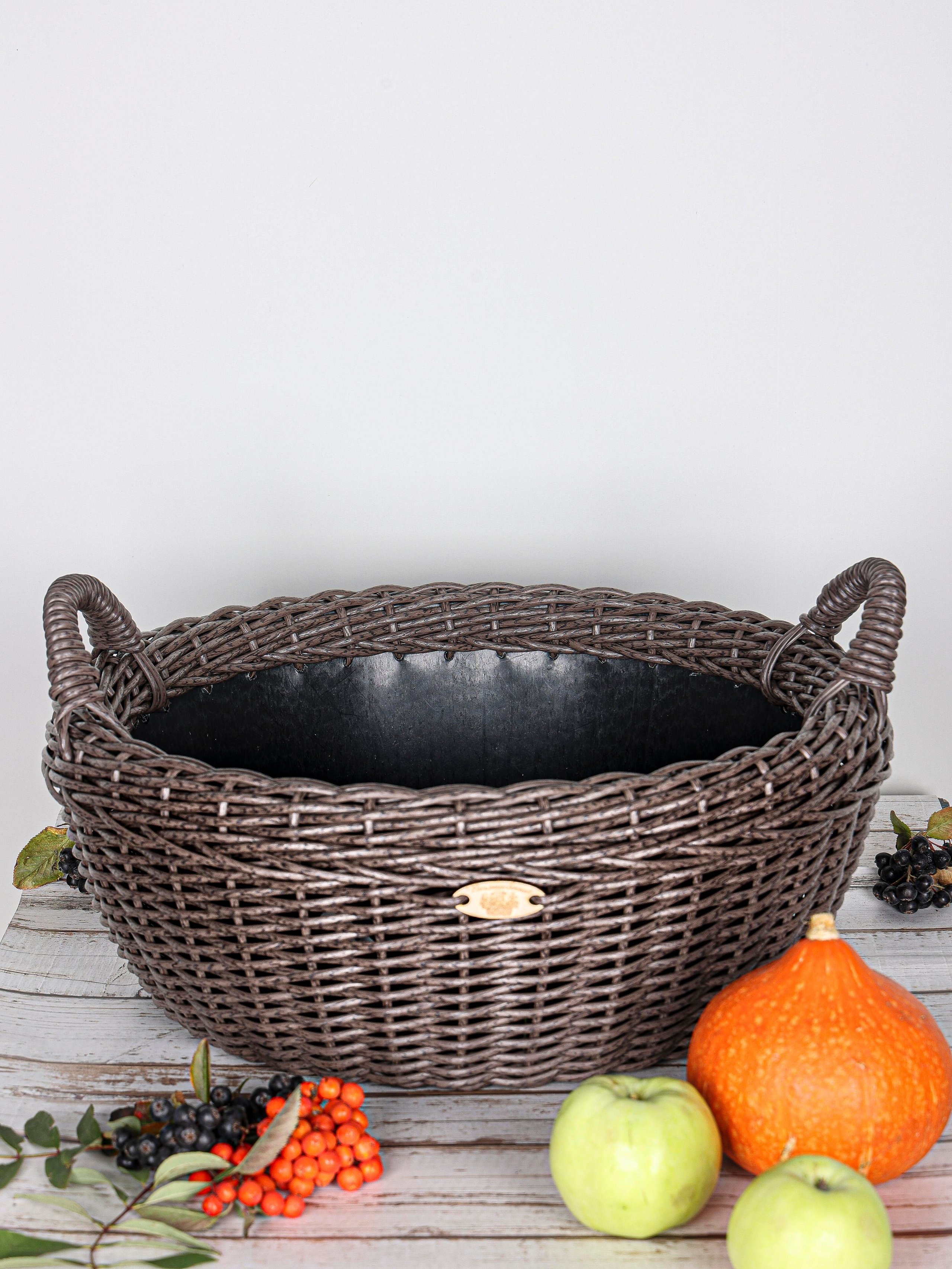 КОРЗИНЫ РОТАНГ. Фотограф Владимир Роля