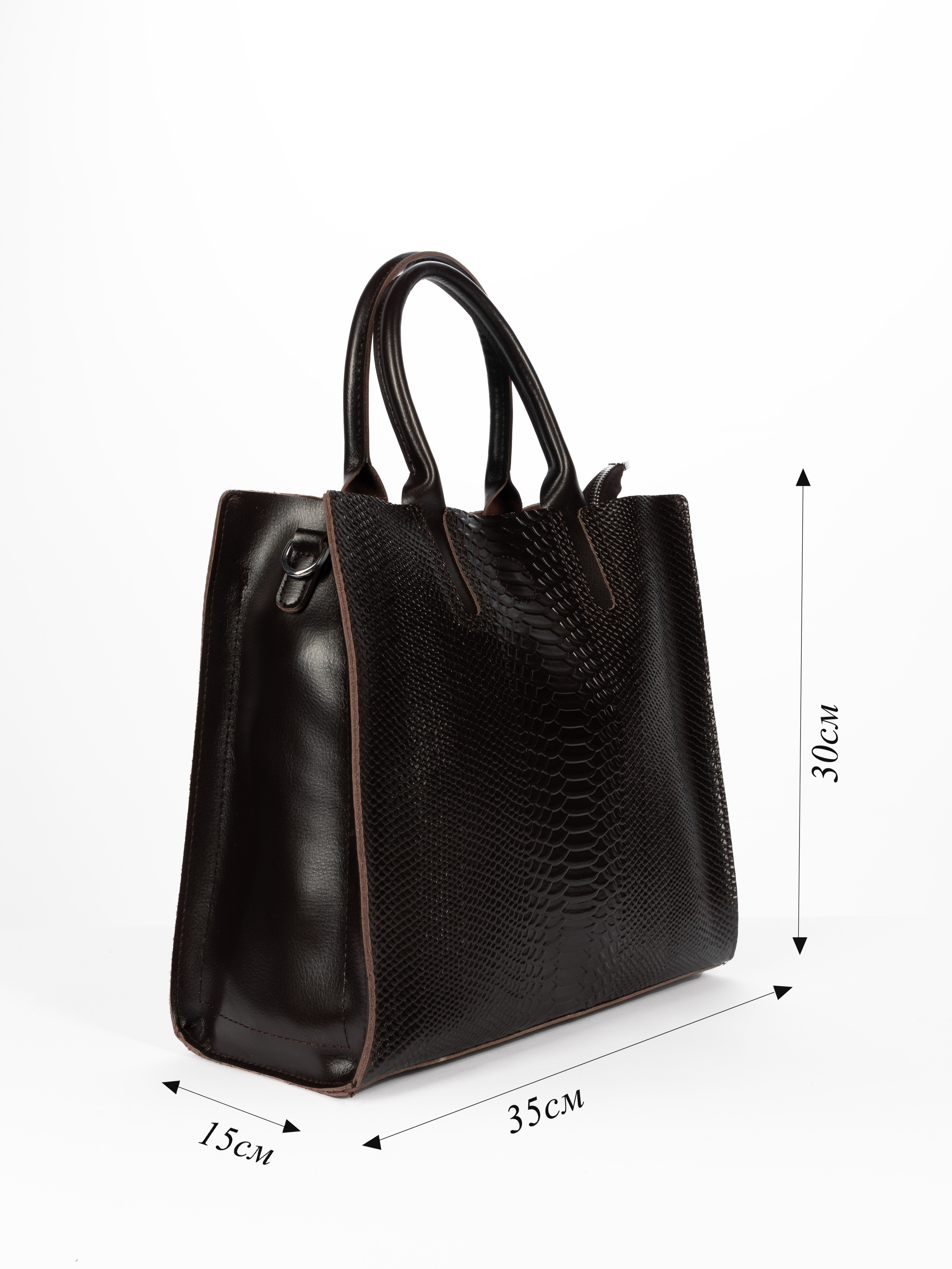 СУМКИ БЕЛЫЙ ФОН. Фотограф Владимир Роля